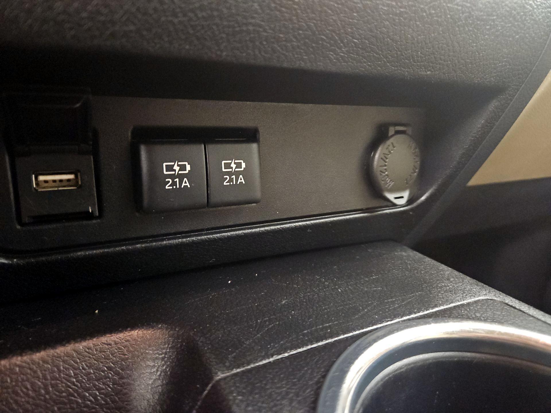 Thumbnail: 2020 Toyota Sequoia - 19