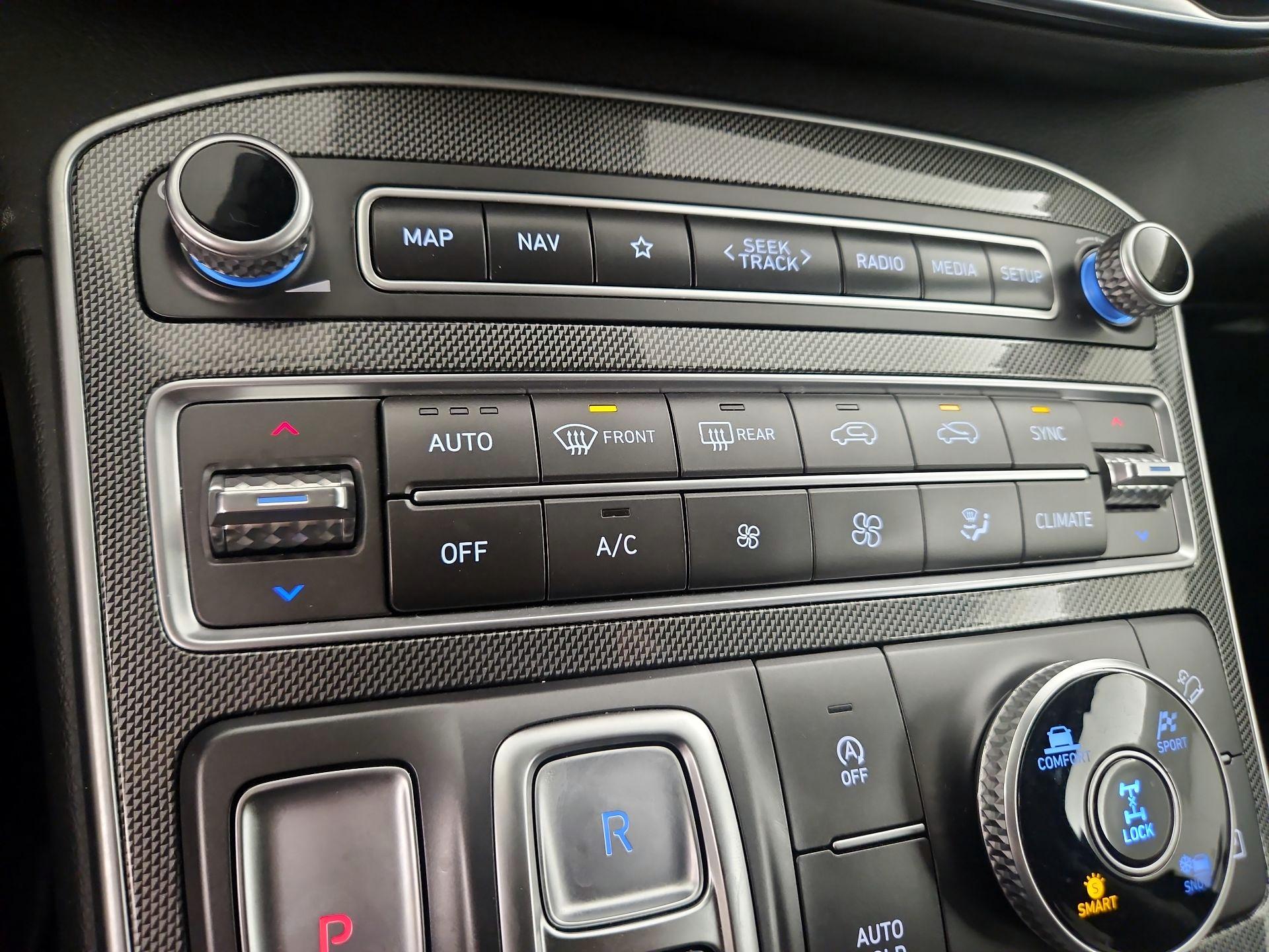 Thumbnail: 2023 Hyundai Santa Fe - 17