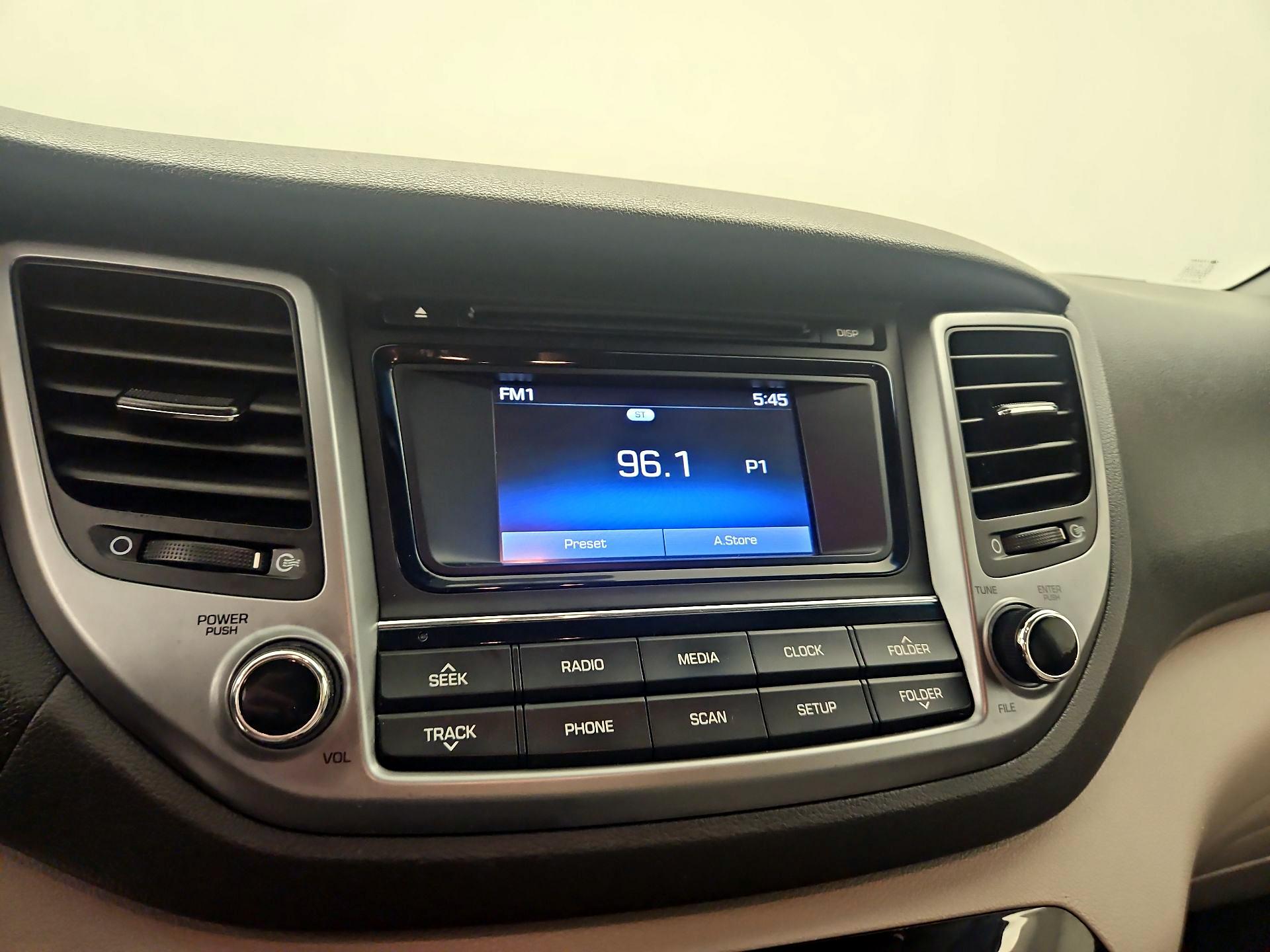 Thumbnail: 2018 Hyundai Tucson - 15