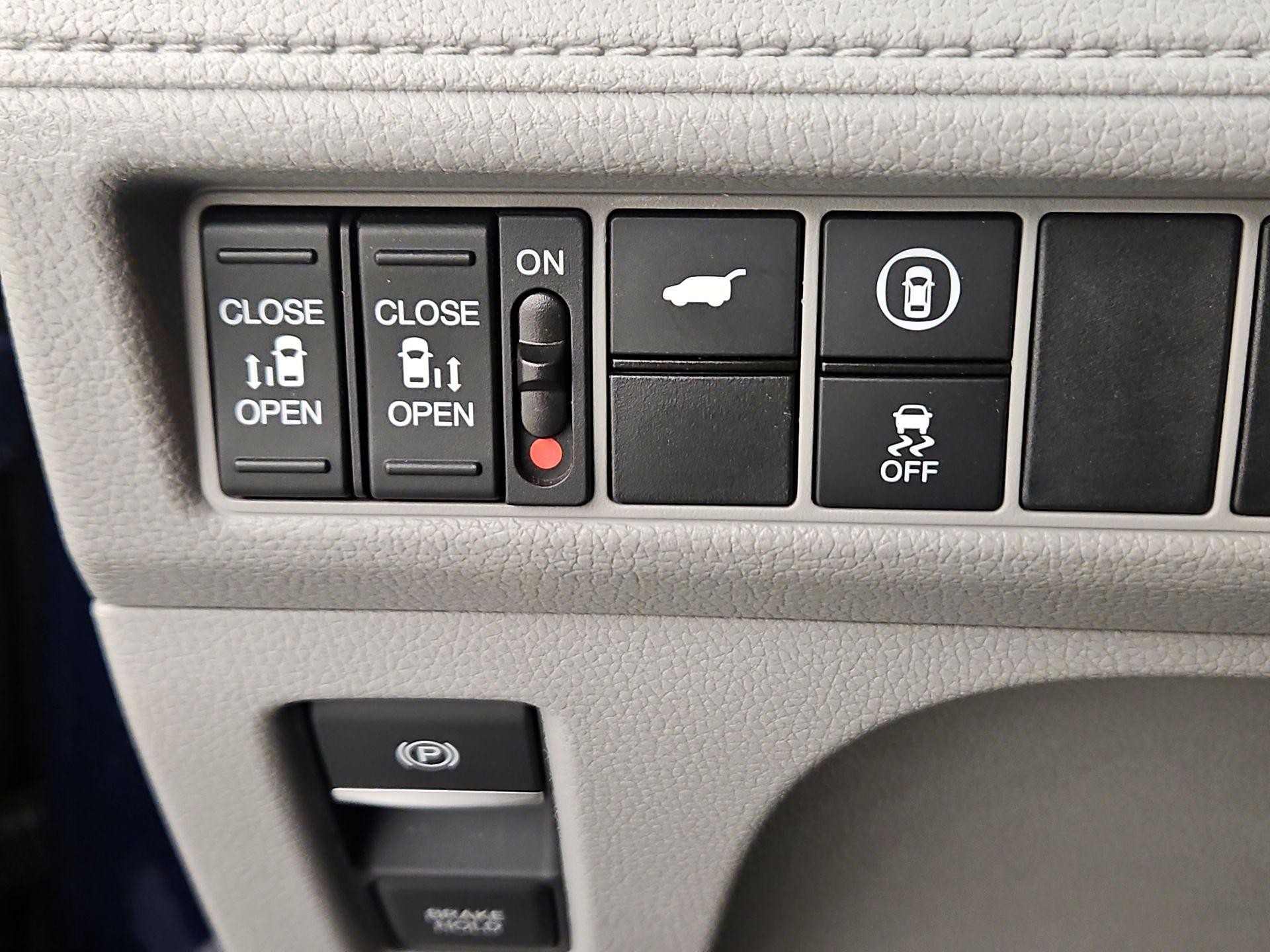 Thumbnail: 2024 Honda Odyssey - 13