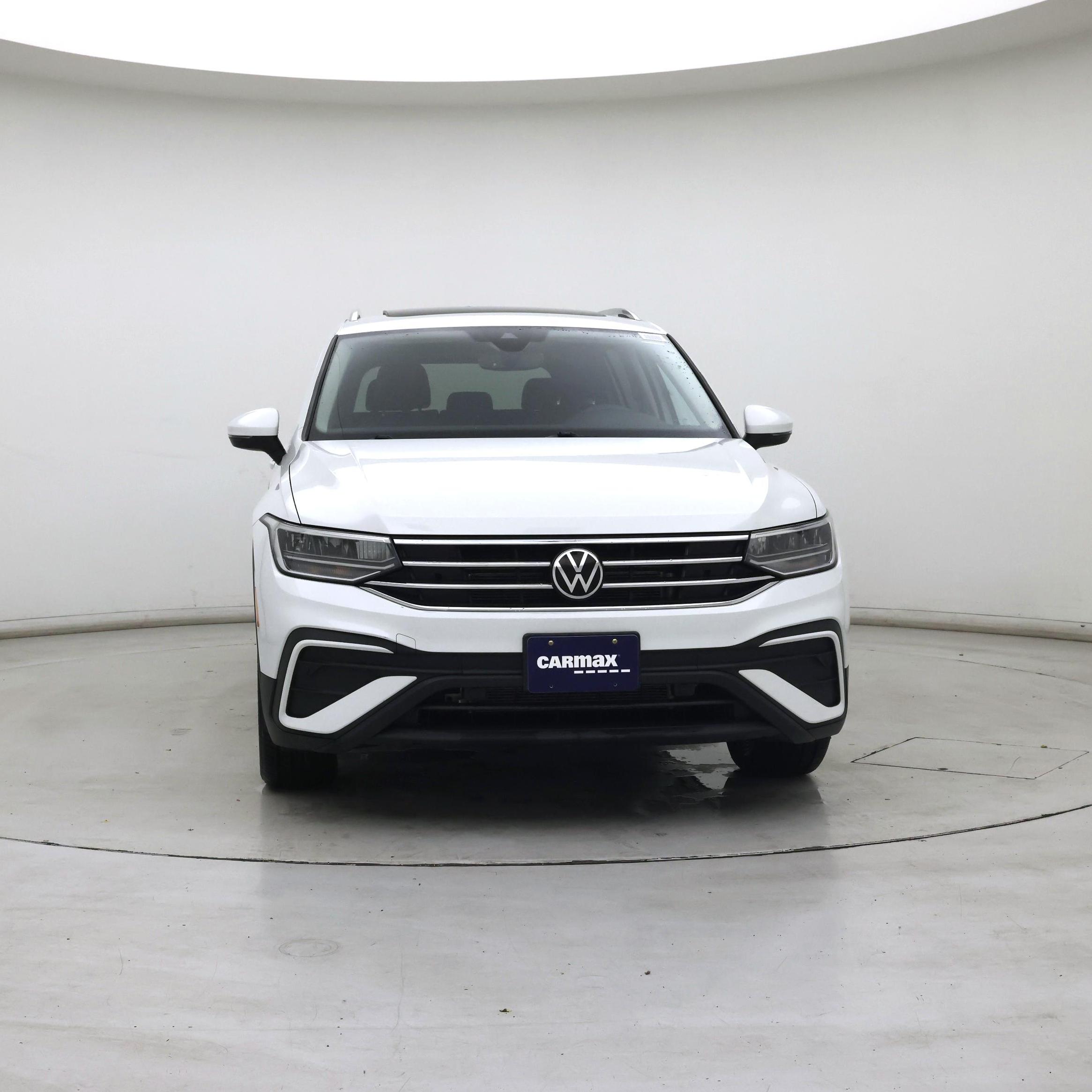 Thumbnail: 2022 Volkswagen Tiguan - 5