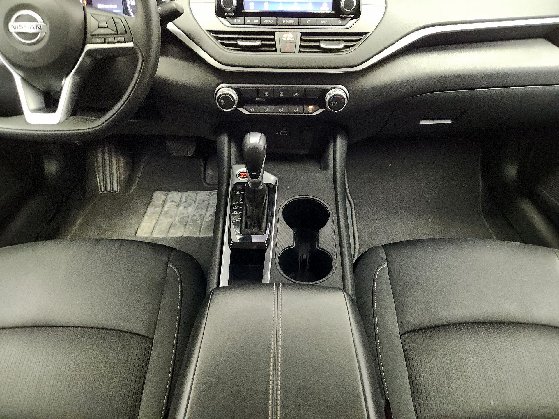 Thumbnail: 2022 Nissan Altima - 17