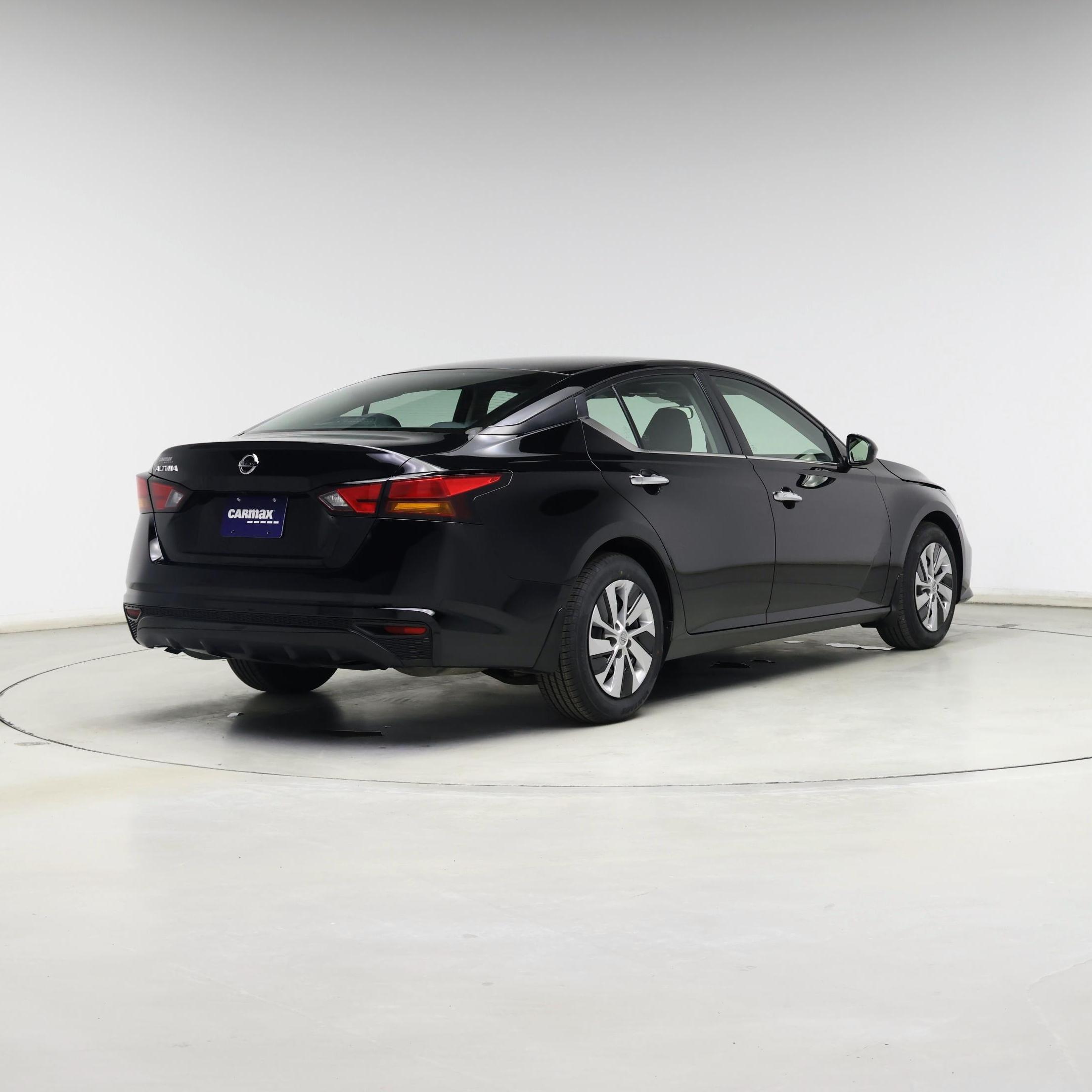 Thumbnail: 2022 Nissan Altima - 8