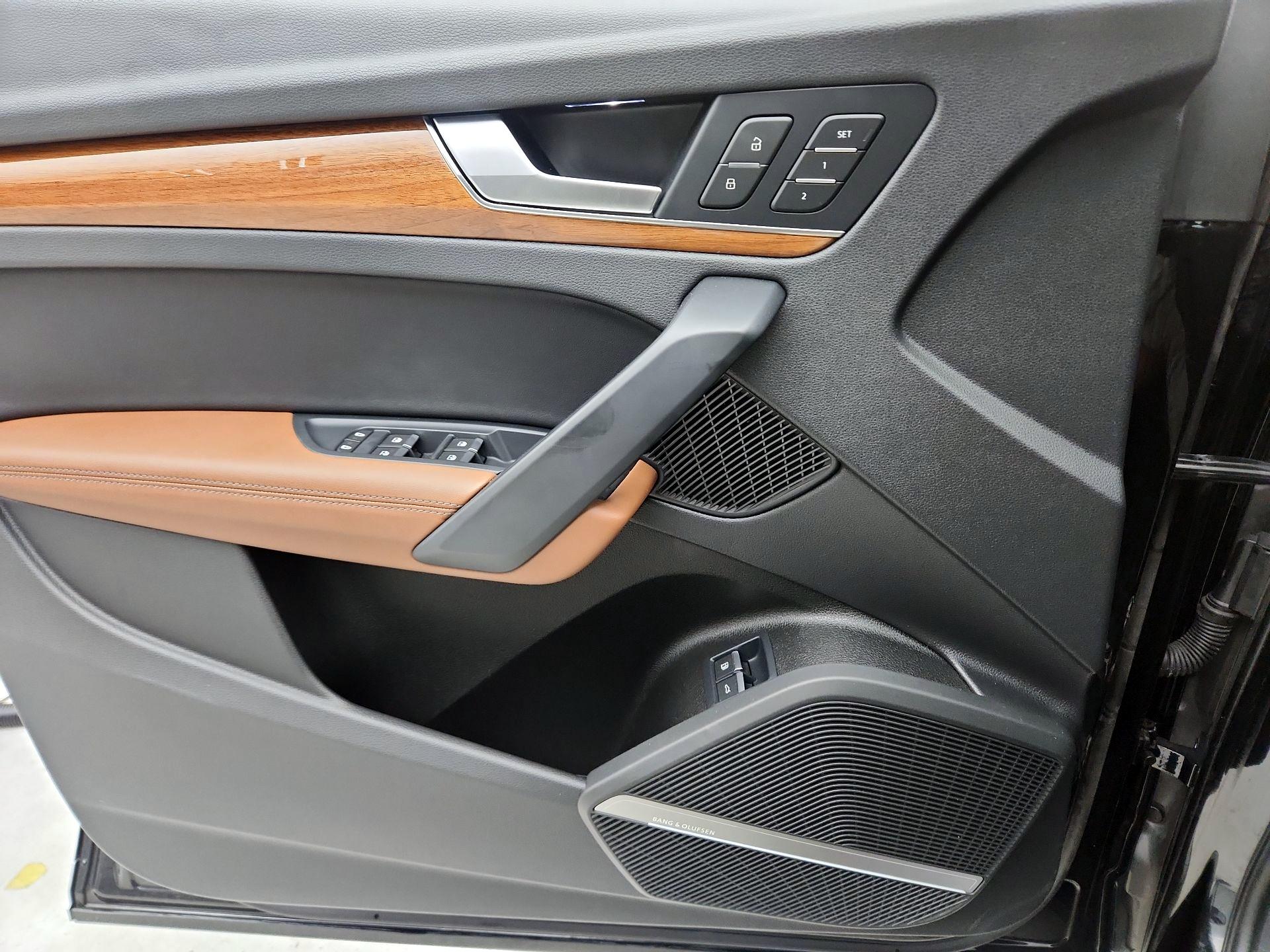 Thumbnail: 2022 Audi Q5 - 12