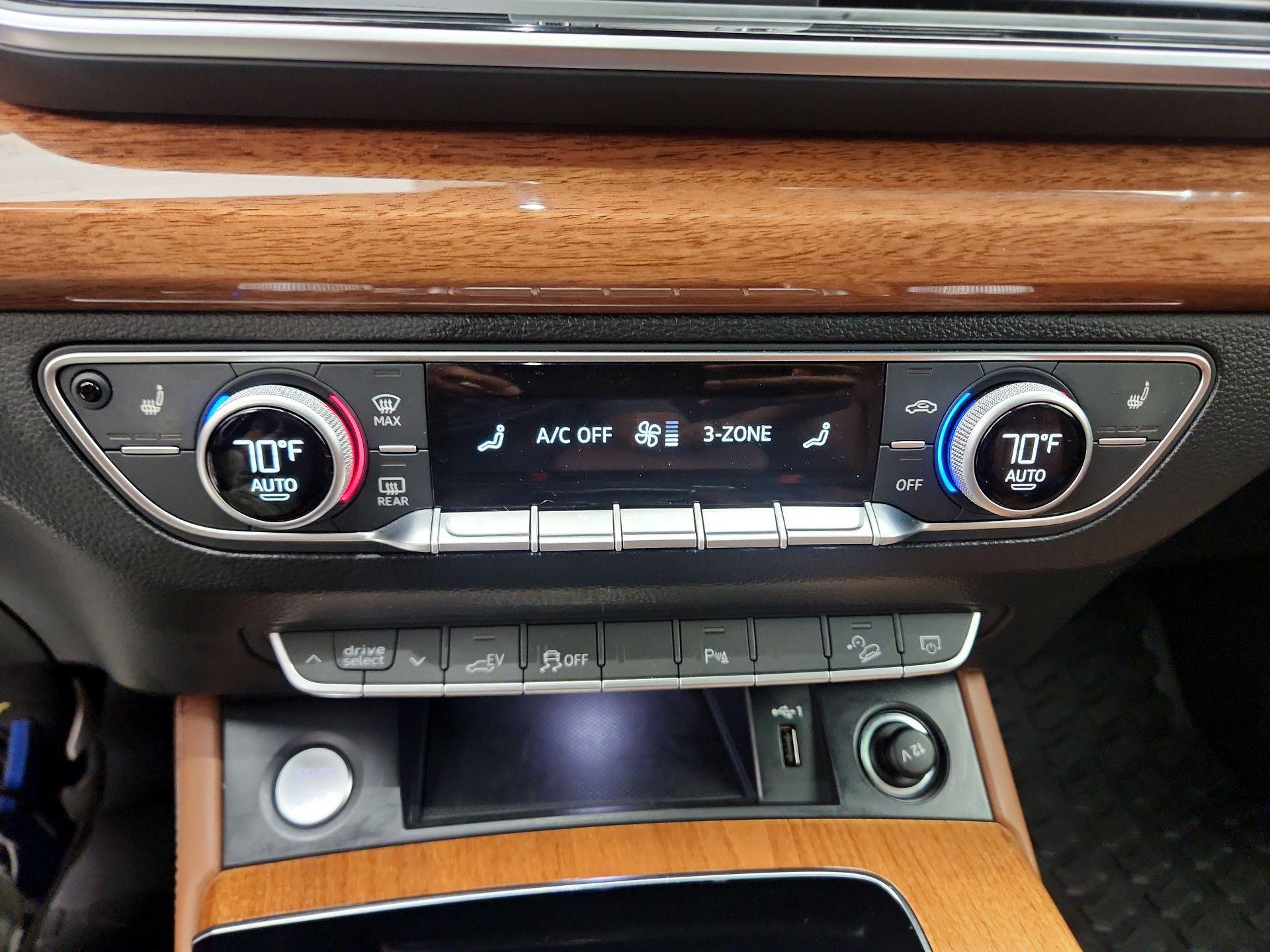 Thumbnail: 2022 Audi Q5 - 16