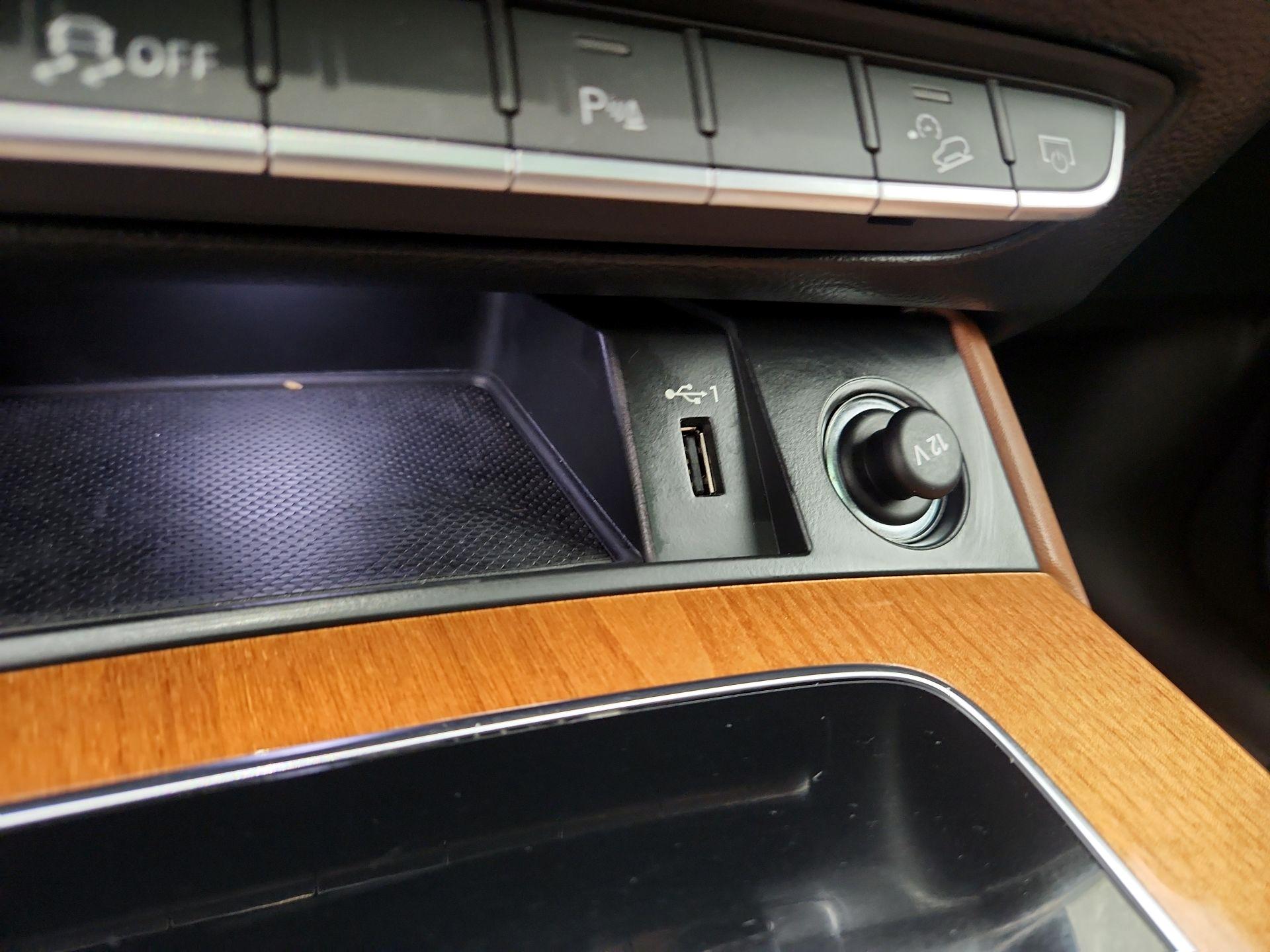 Thumbnail: 2022 Audi Q5 - 18