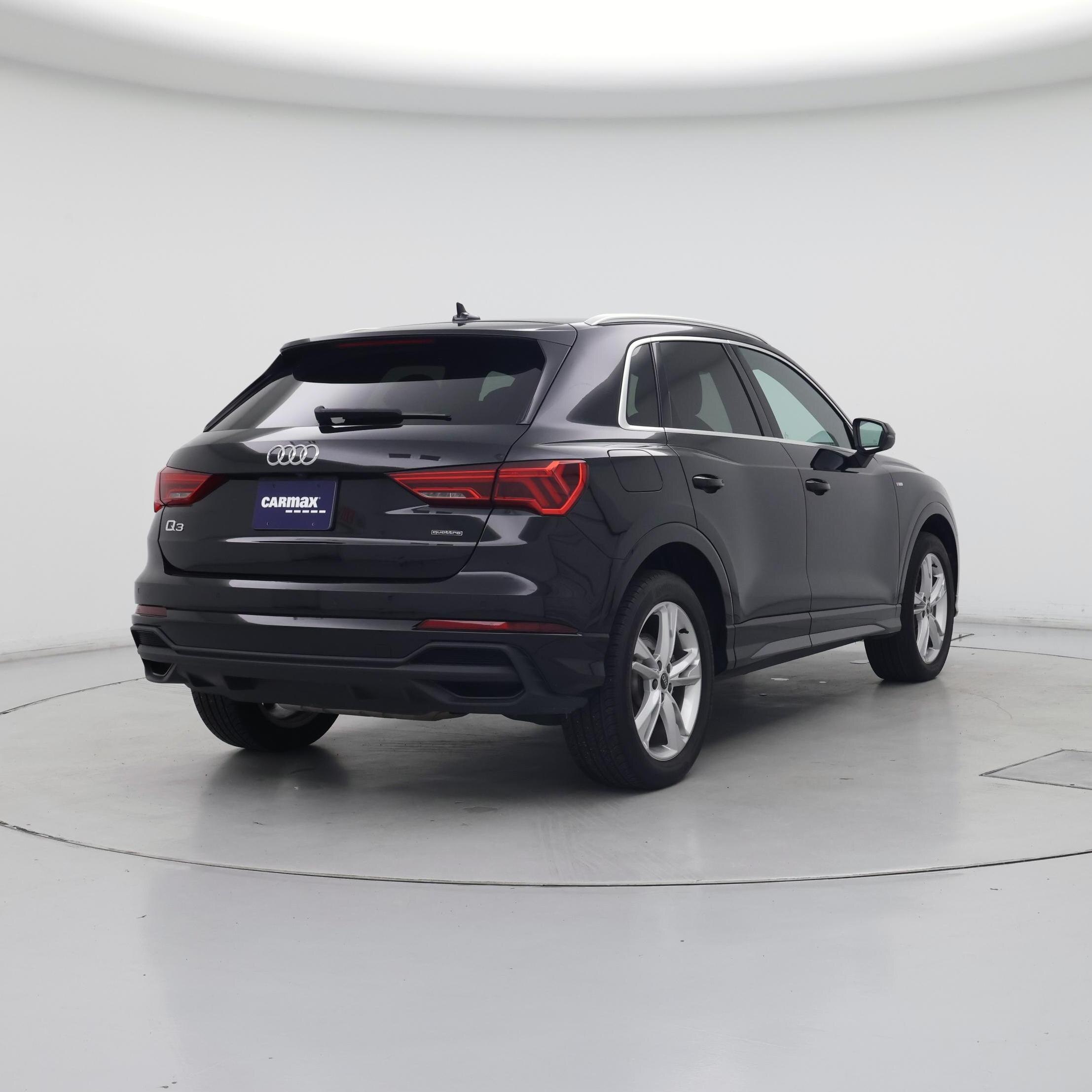 Thumbnail: 2023 Audi Q3 - 8