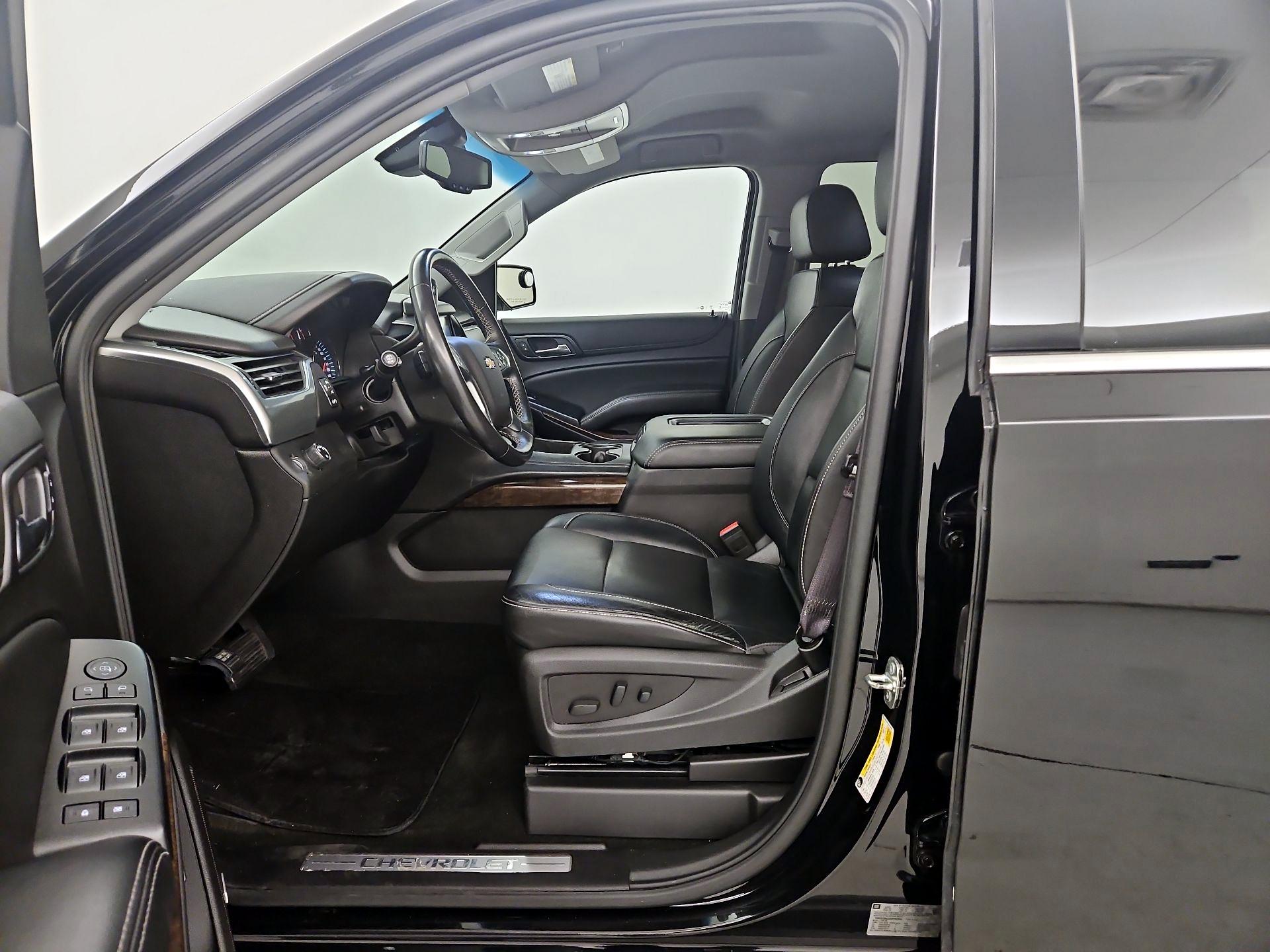 Thumbnail: 2016 Chevrolet Tahoe - 11