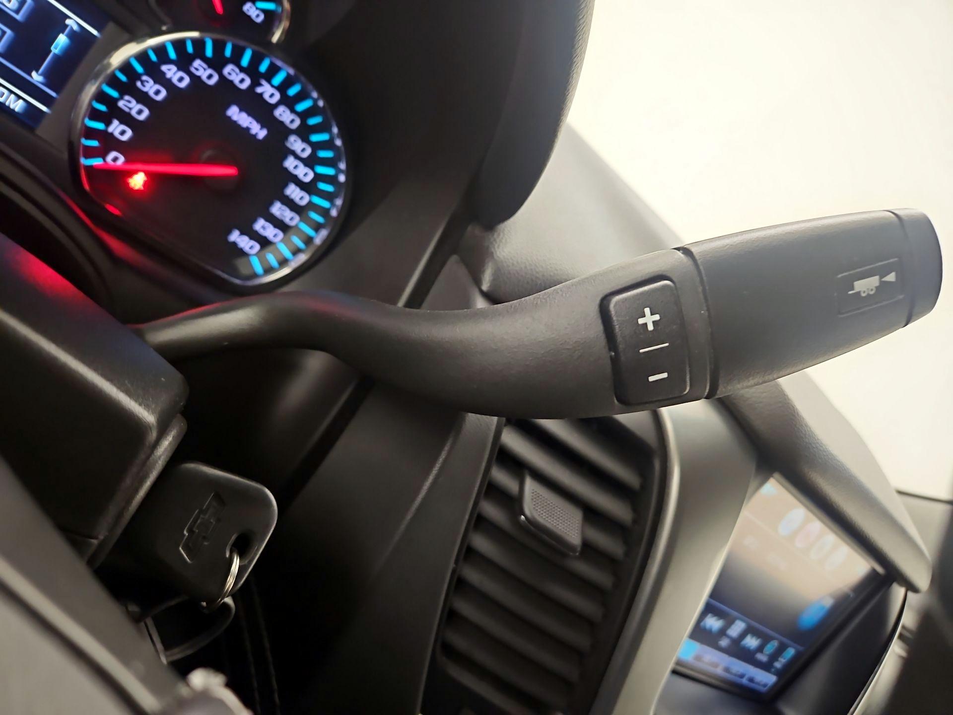 Thumbnail: 2016 Chevrolet Tahoe - 18