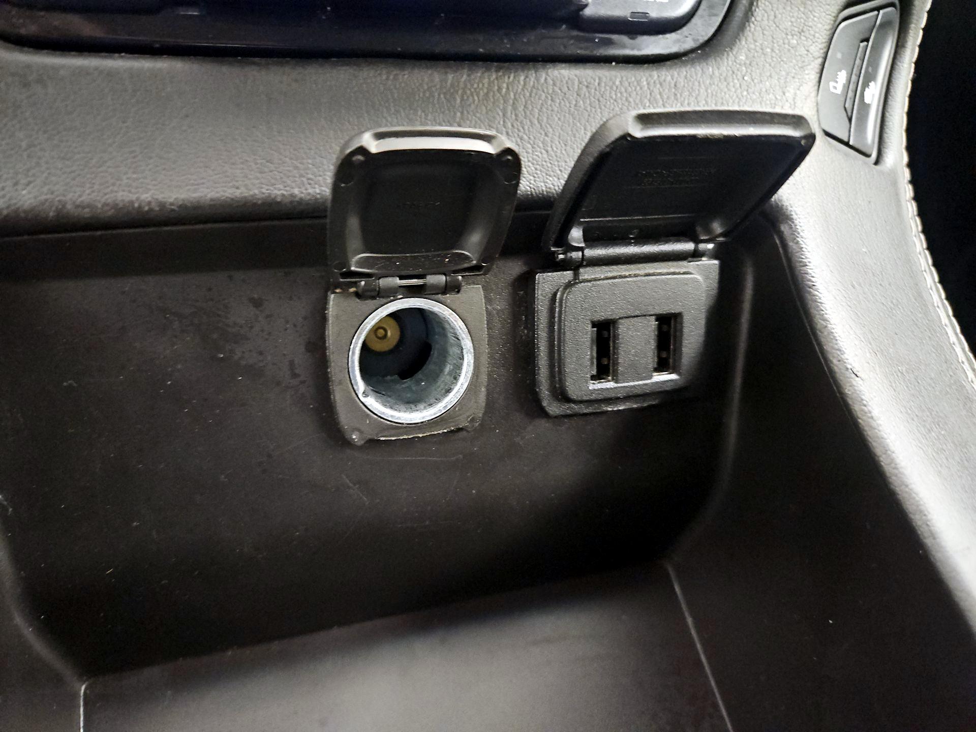 Thumbnail: 2016 Chevrolet Tahoe - 19