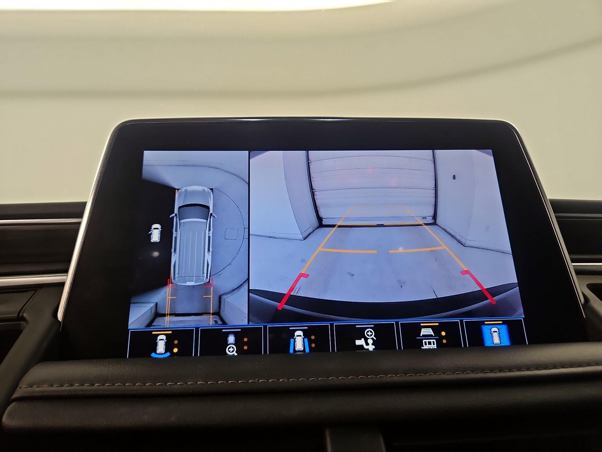 Thumbnail: 2021 Chevrolet Tahoe - 14