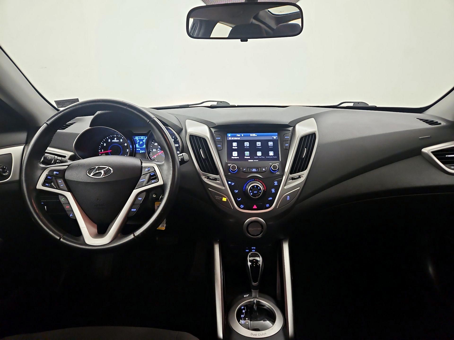 Thumbnail: 2017 Hyundai Veloster - 9