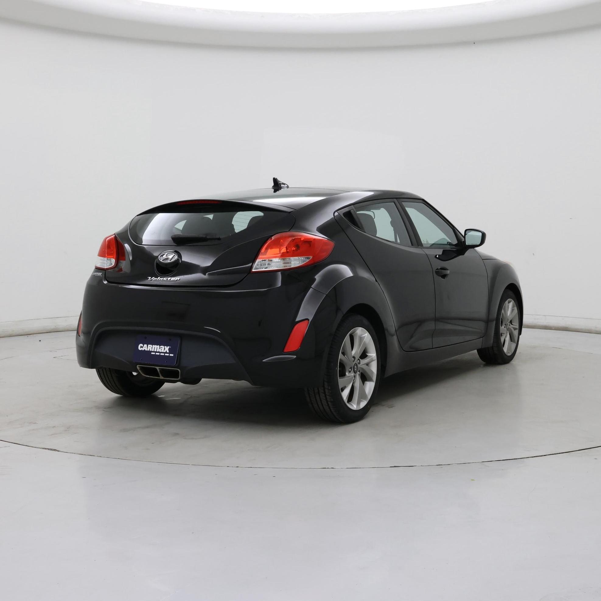 Thumbnail: 2017 Hyundai Veloster - 8