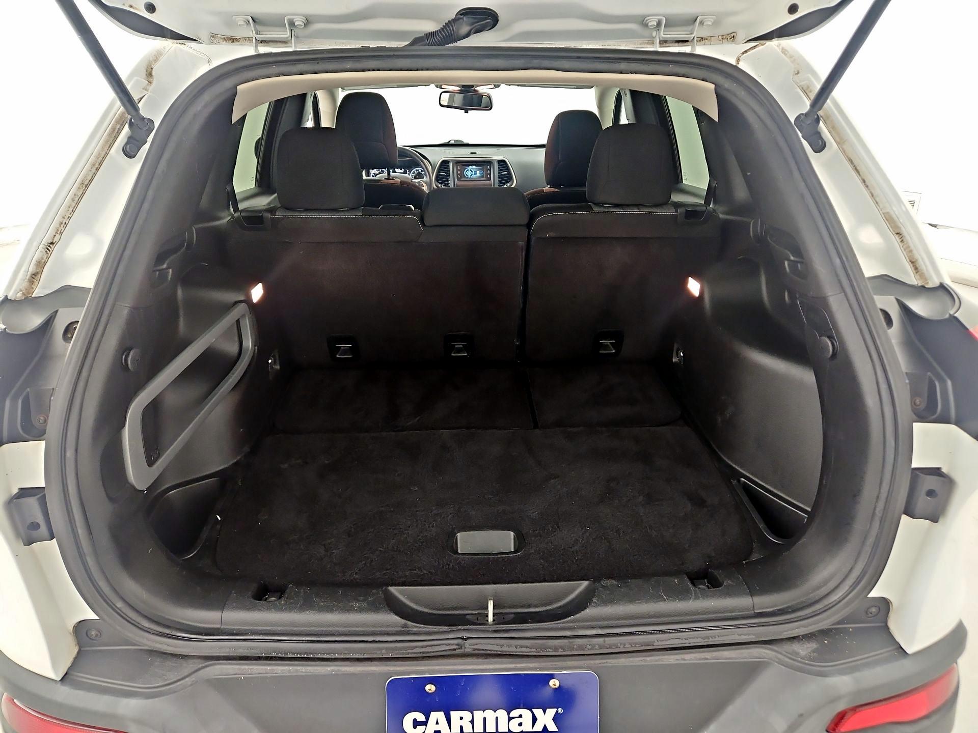 Thumbnail: 2017 Jeep Cherokee - 20