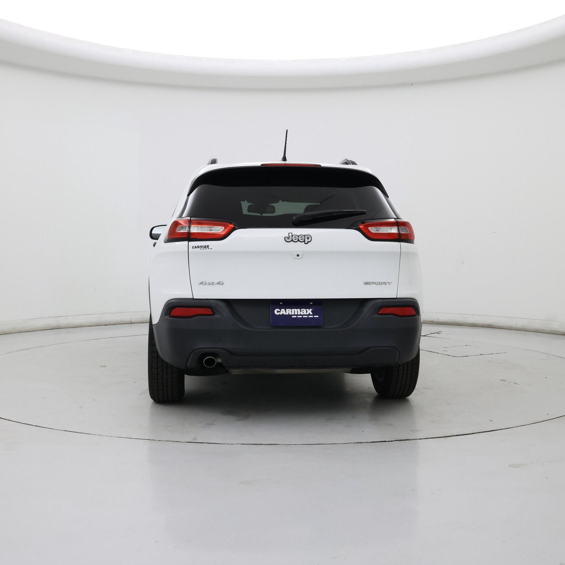 Thumbnail: 2017 Jeep Cherokee - 6