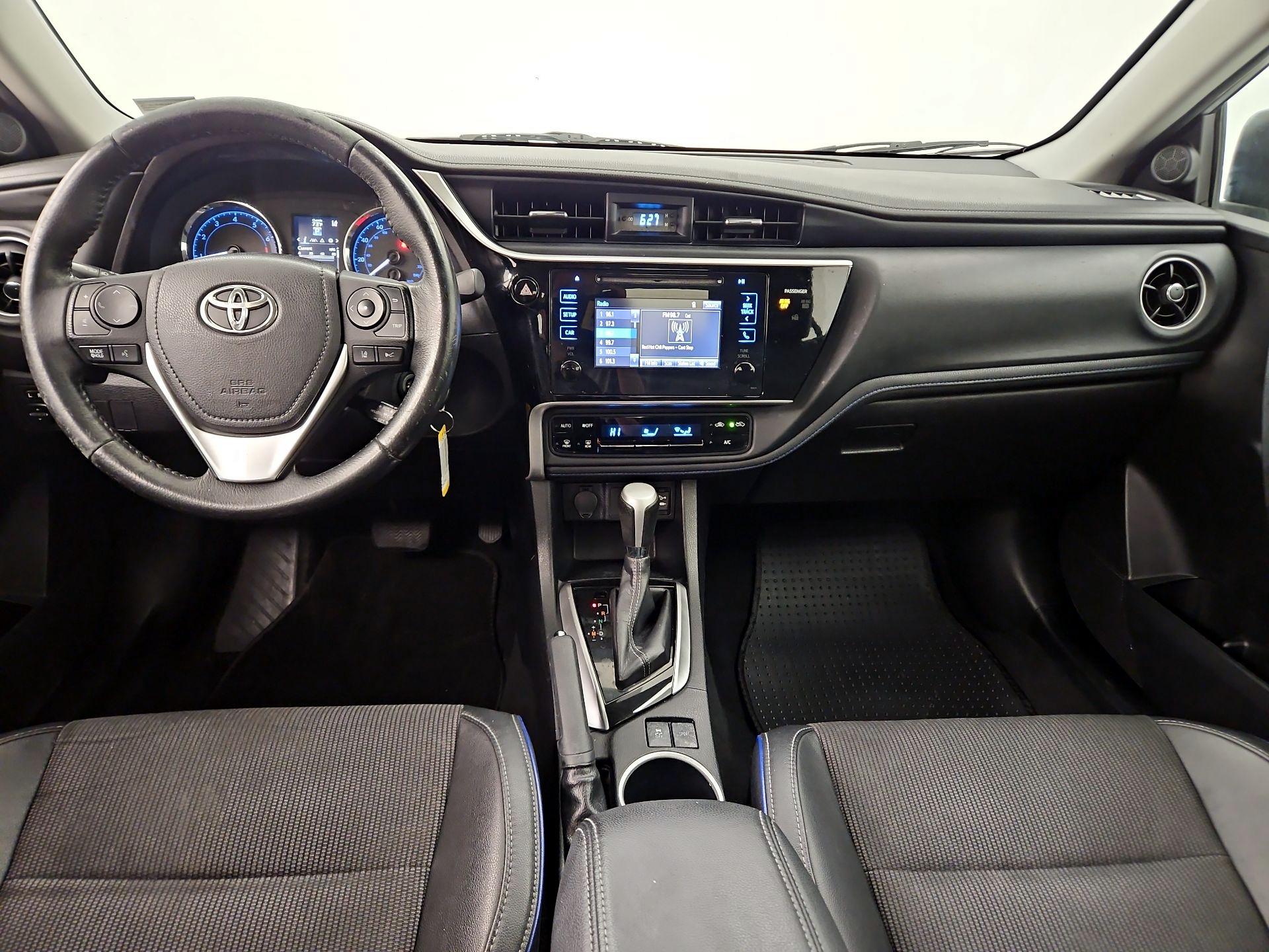 Thumbnail: 2017 Toyota Corolla - 9