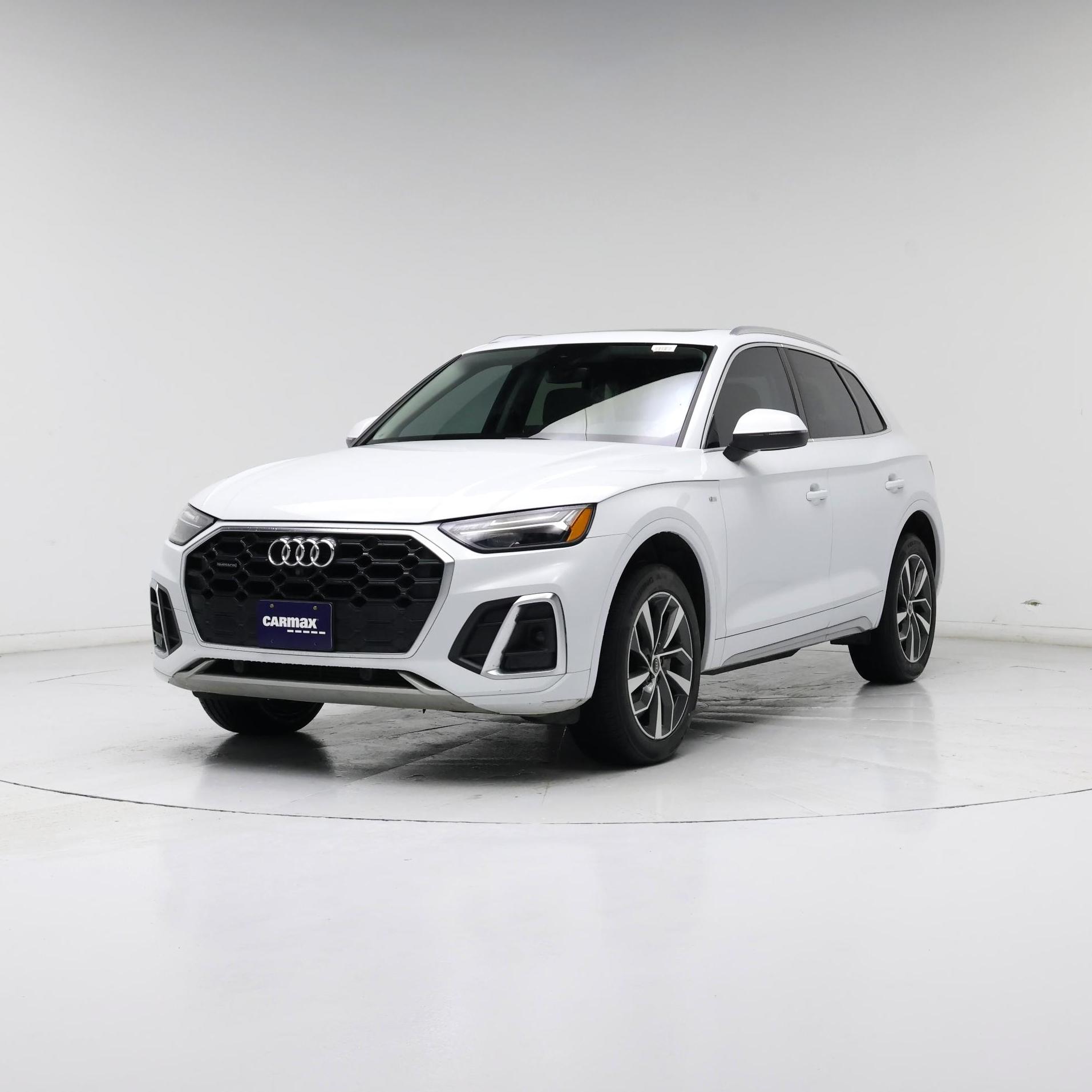 Thumbnail: 2022 Audi Q5 - 4