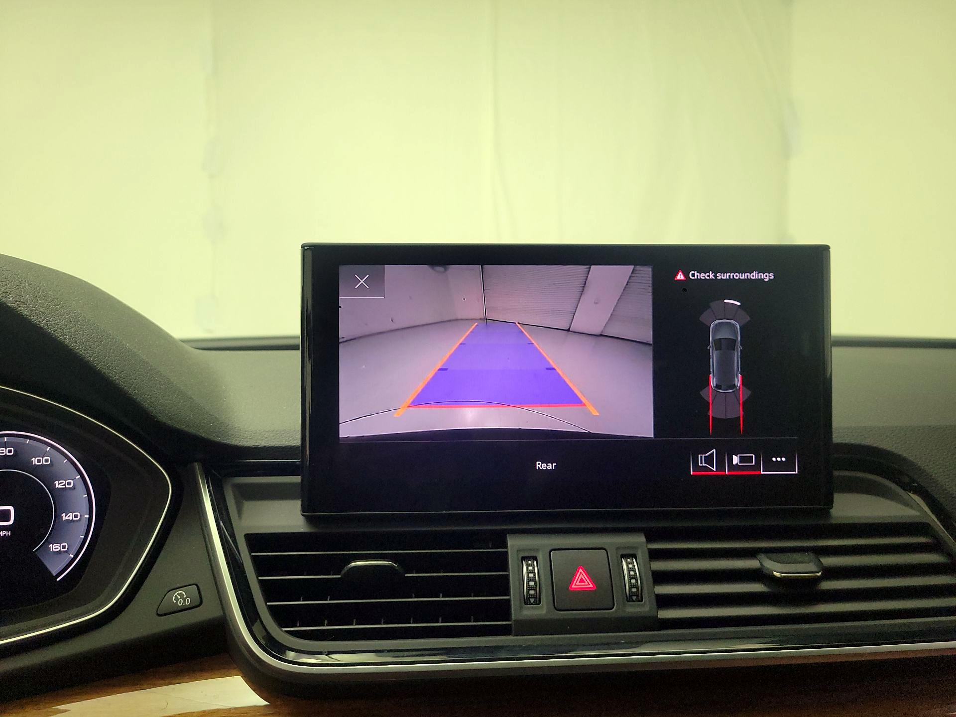 Thumbnail: 2024 Audi Q5 - 12