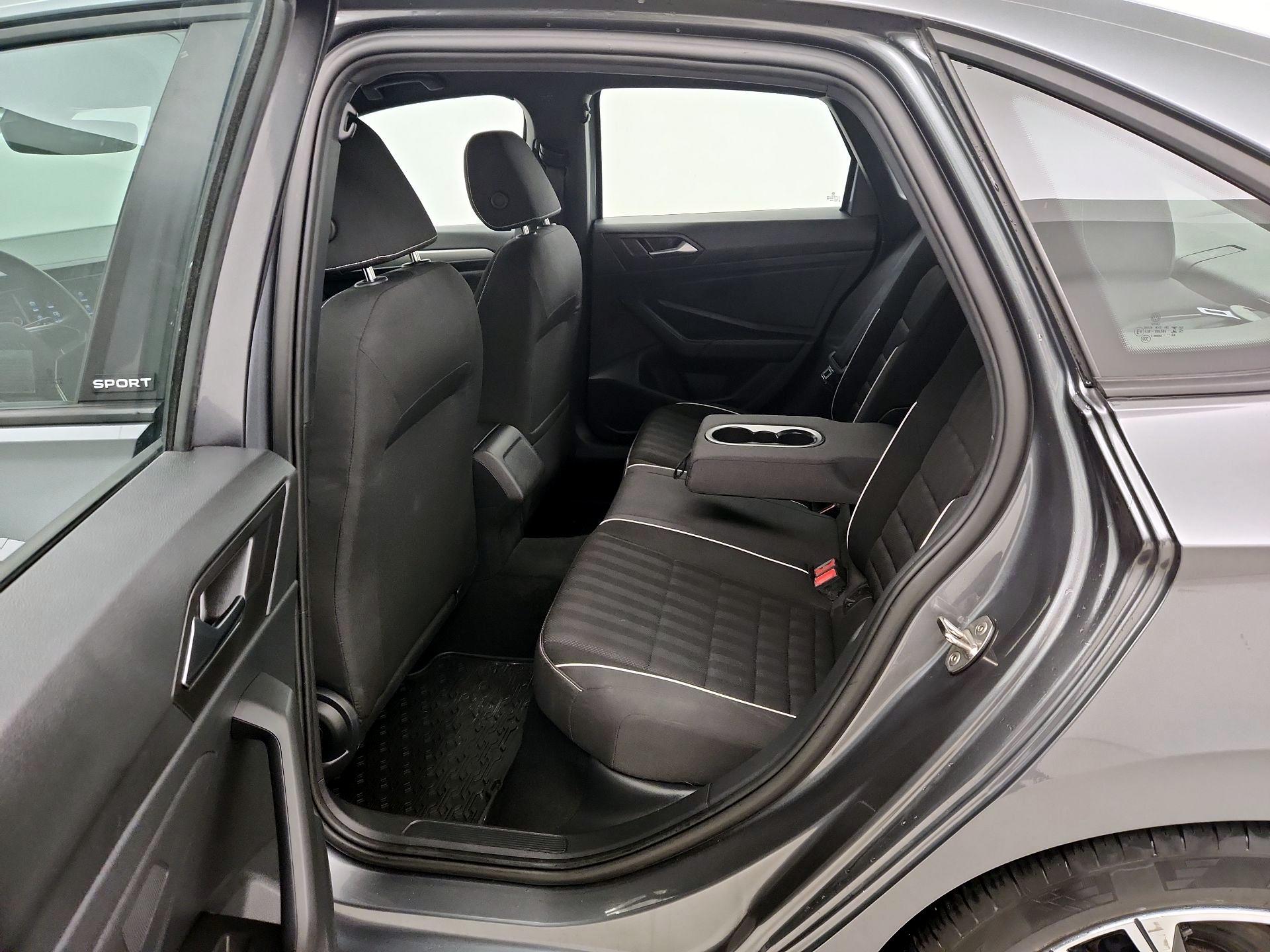 Thumbnail: 2023 Volkswagen Jetta - 19