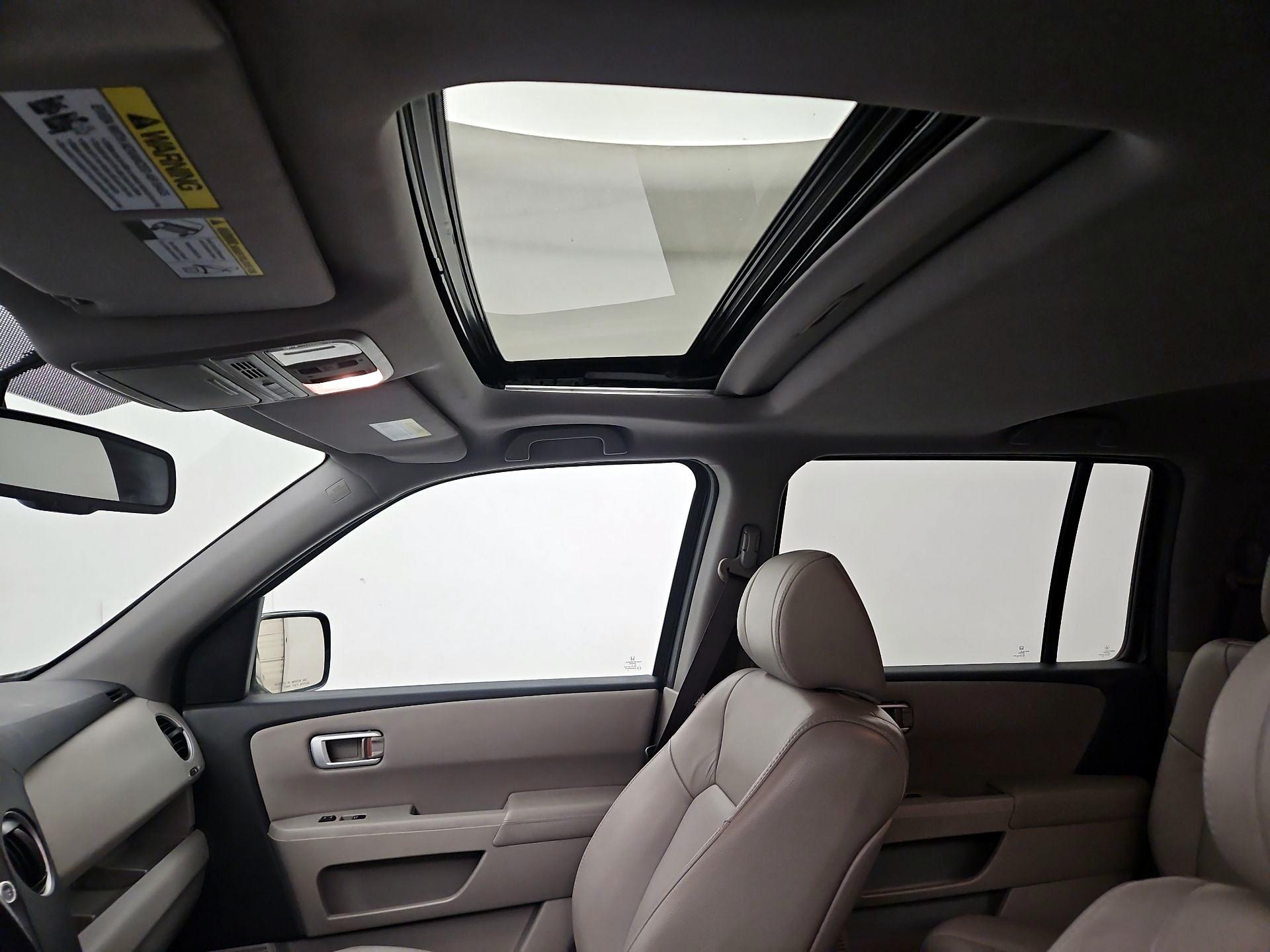 Thumbnail: 2014 Honda Pilot - 20