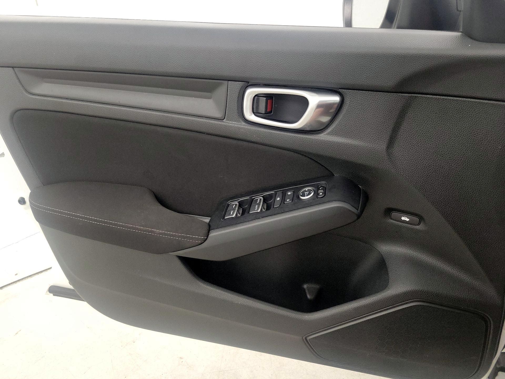 Thumbnail: 2023 Honda Civic - 12