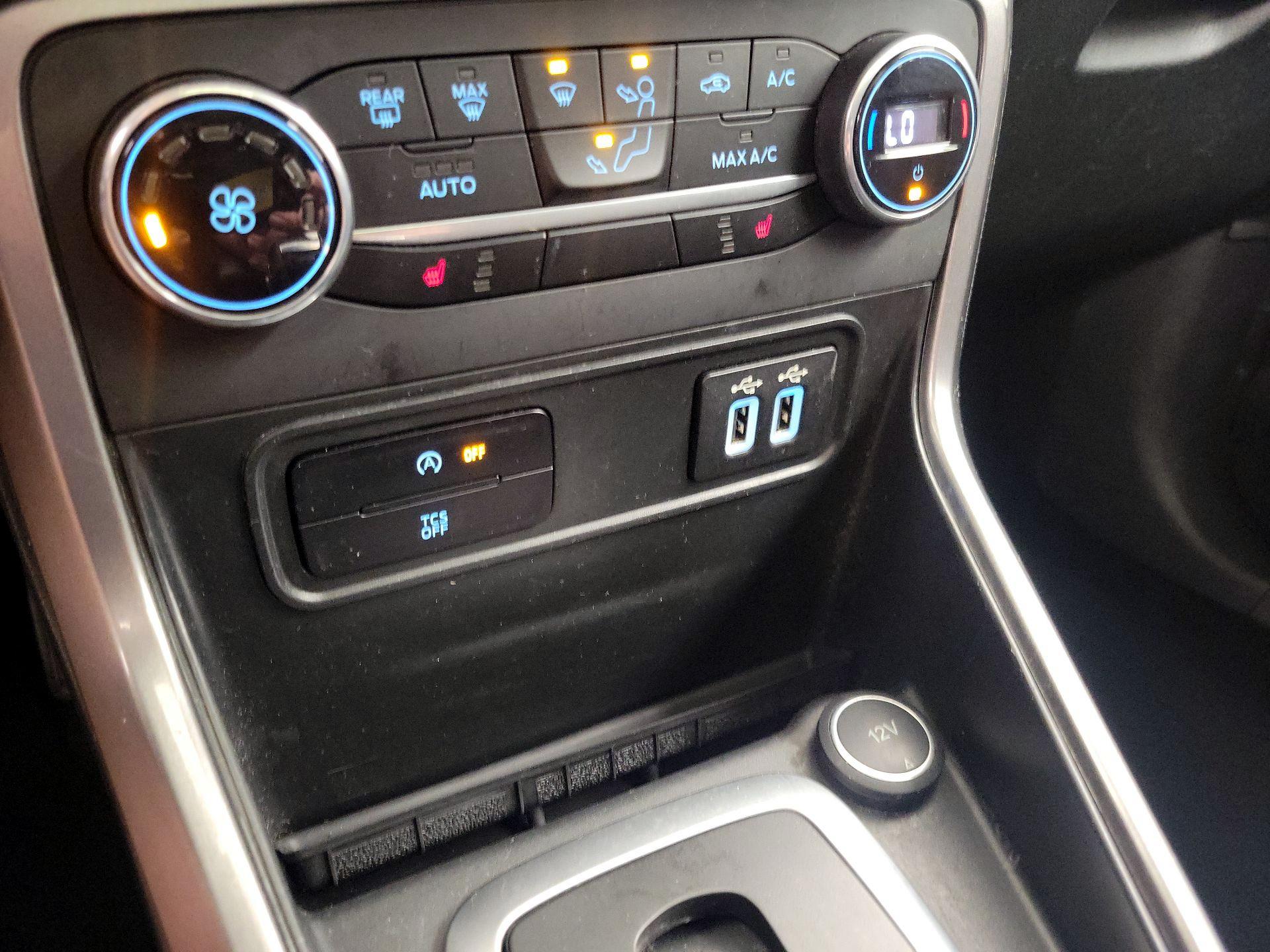 Thumbnail: 2022 Ford EcoSport - 18