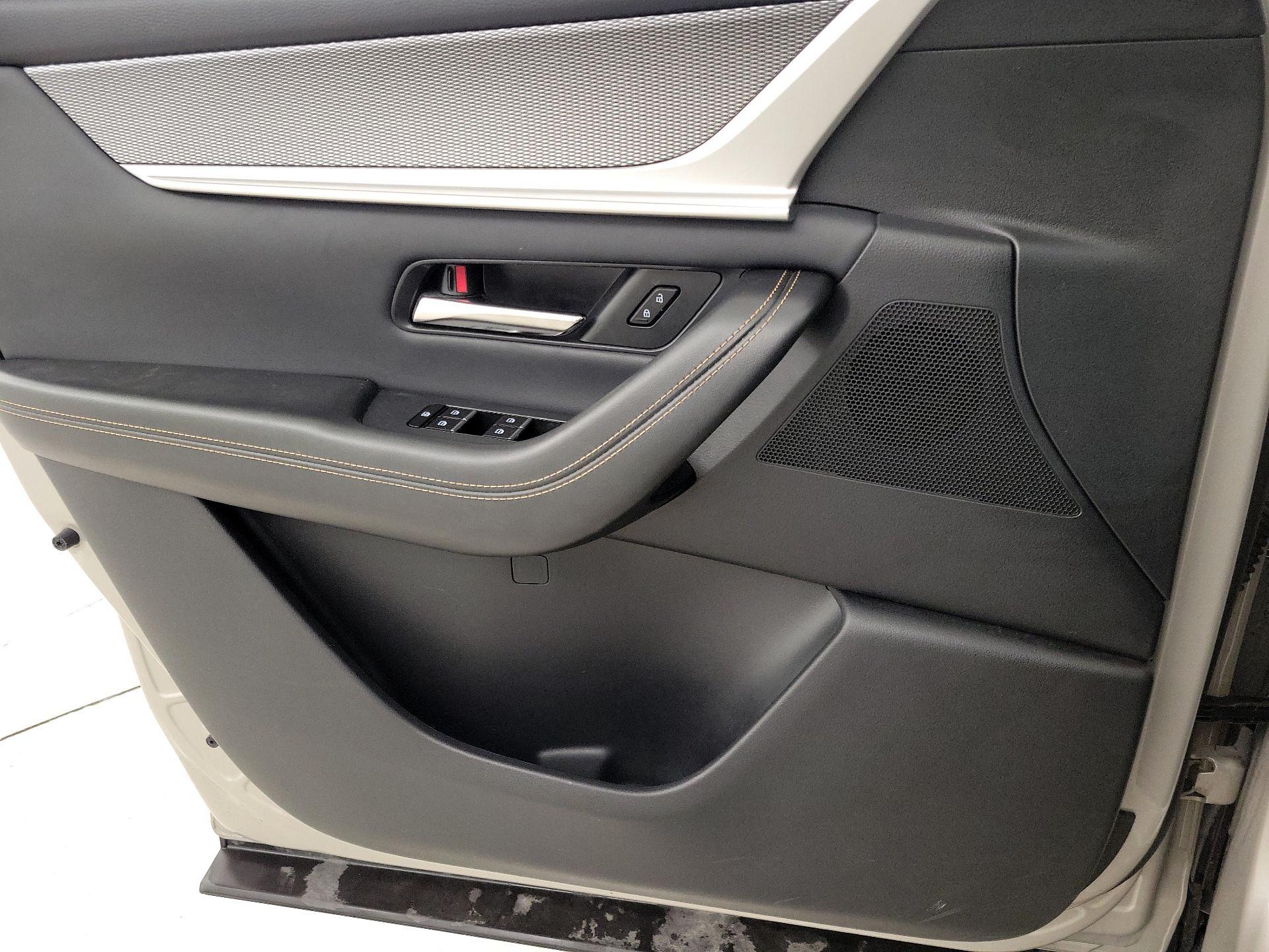 Thumbnail: 2024 Mazda CX-90 - 12