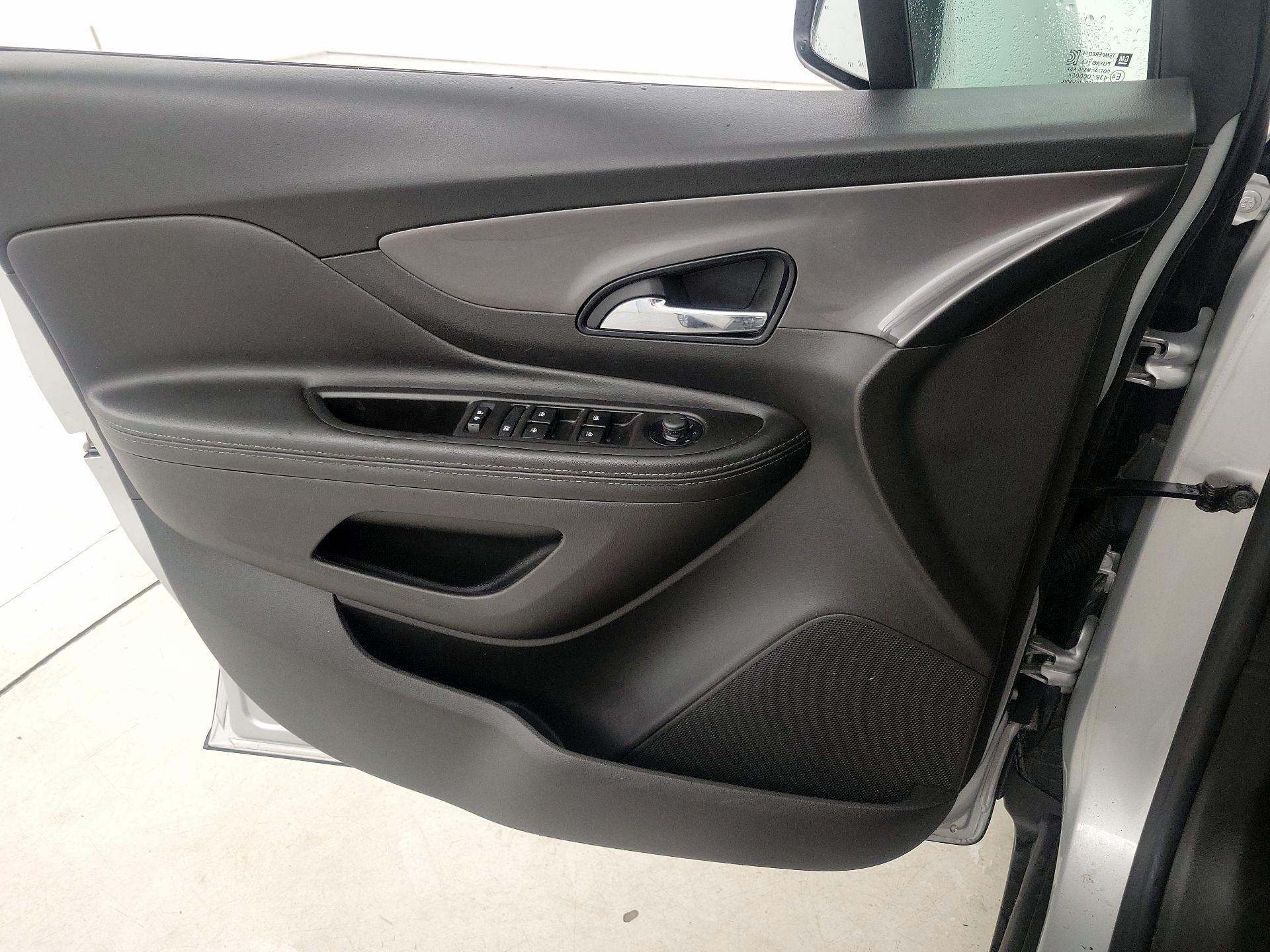 Thumbnail: 2022 Buick Encore - 12