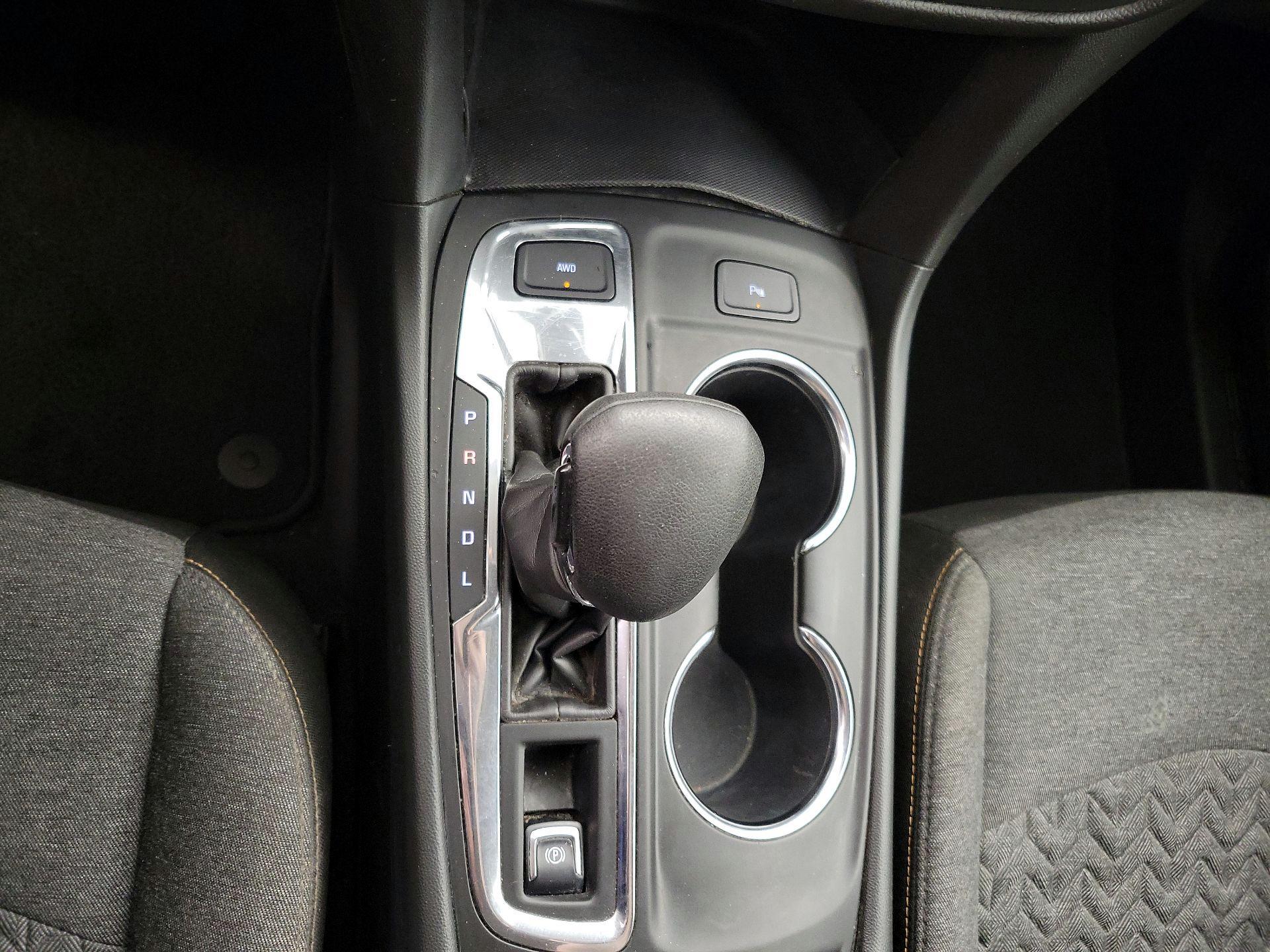 Thumbnail: 2022 Chevrolet Equinox - 17