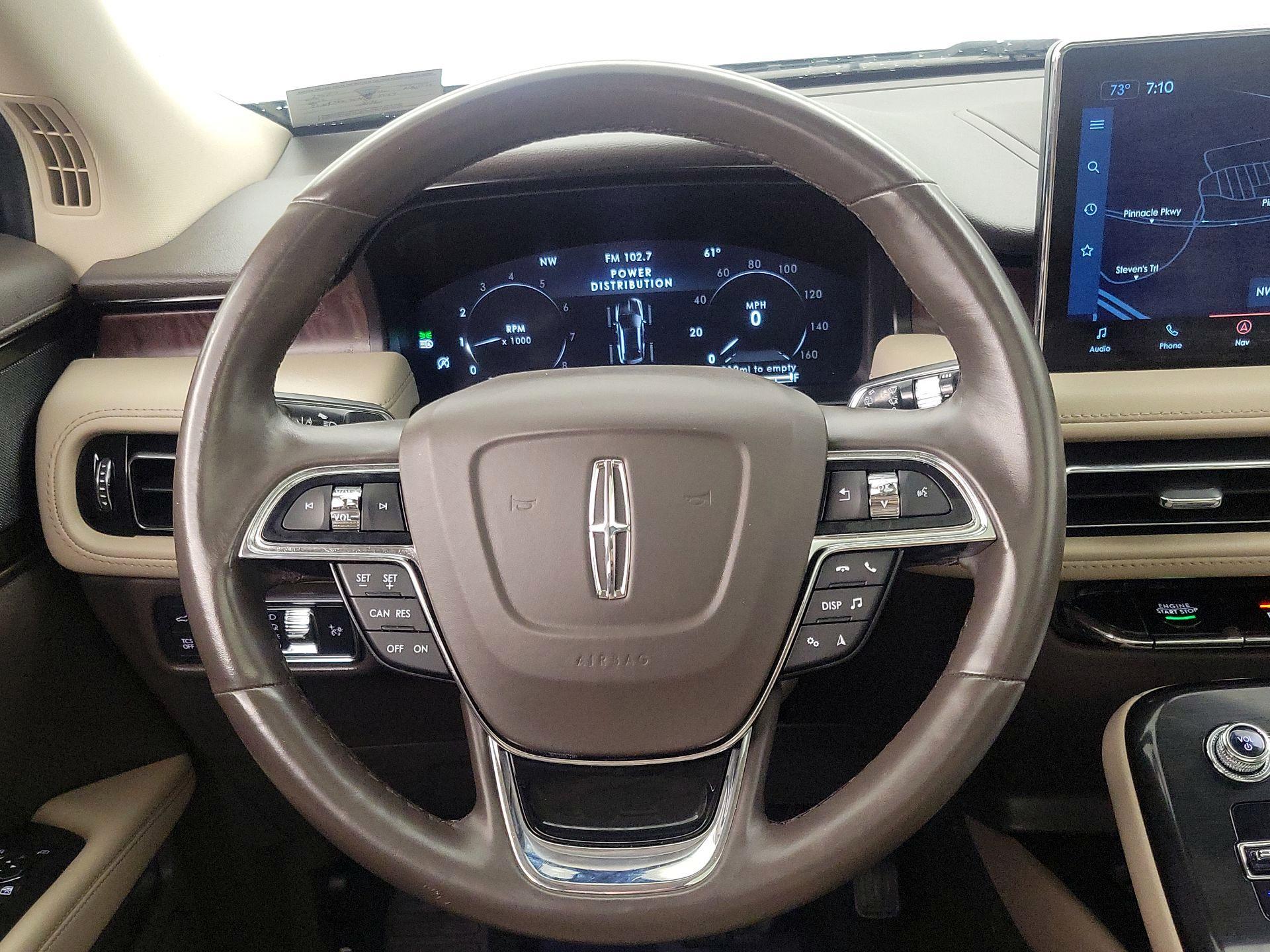 Thumbnail: 2022 Lincoln Nautilus - 10