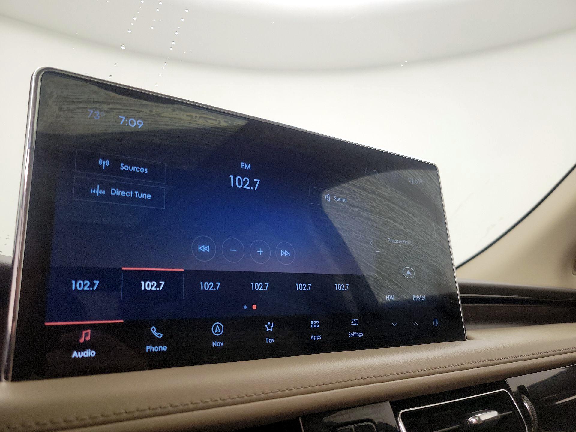 Thumbnail: 2022 Lincoln Nautilus - 16