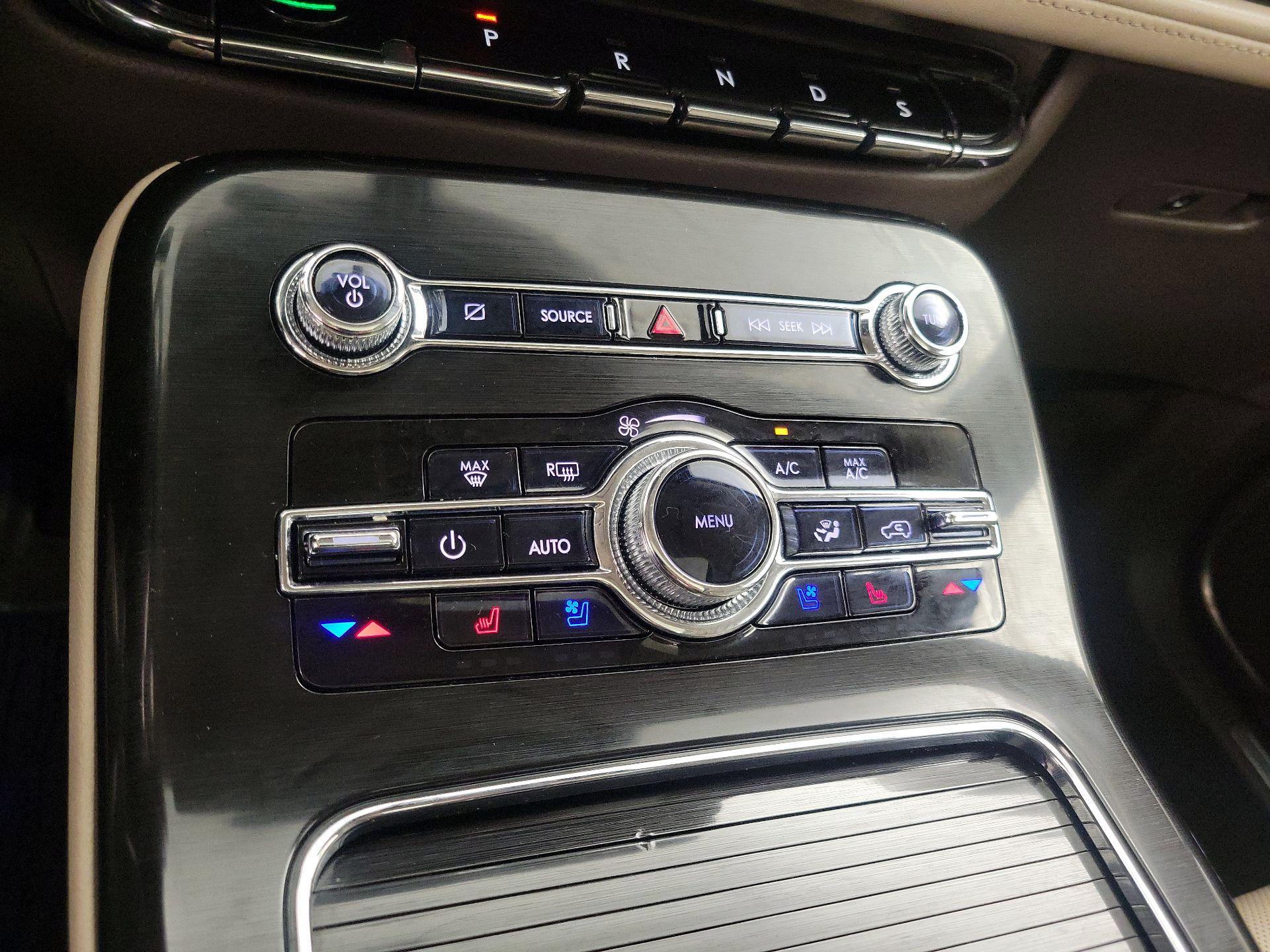 Thumbnail: 2022 Lincoln Nautilus - 17