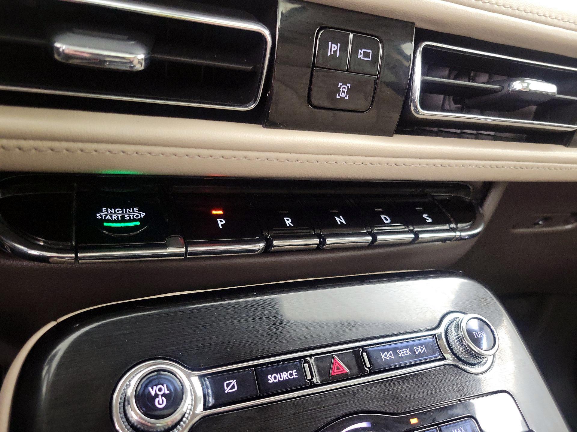 Thumbnail: 2022 Lincoln Nautilus - 18