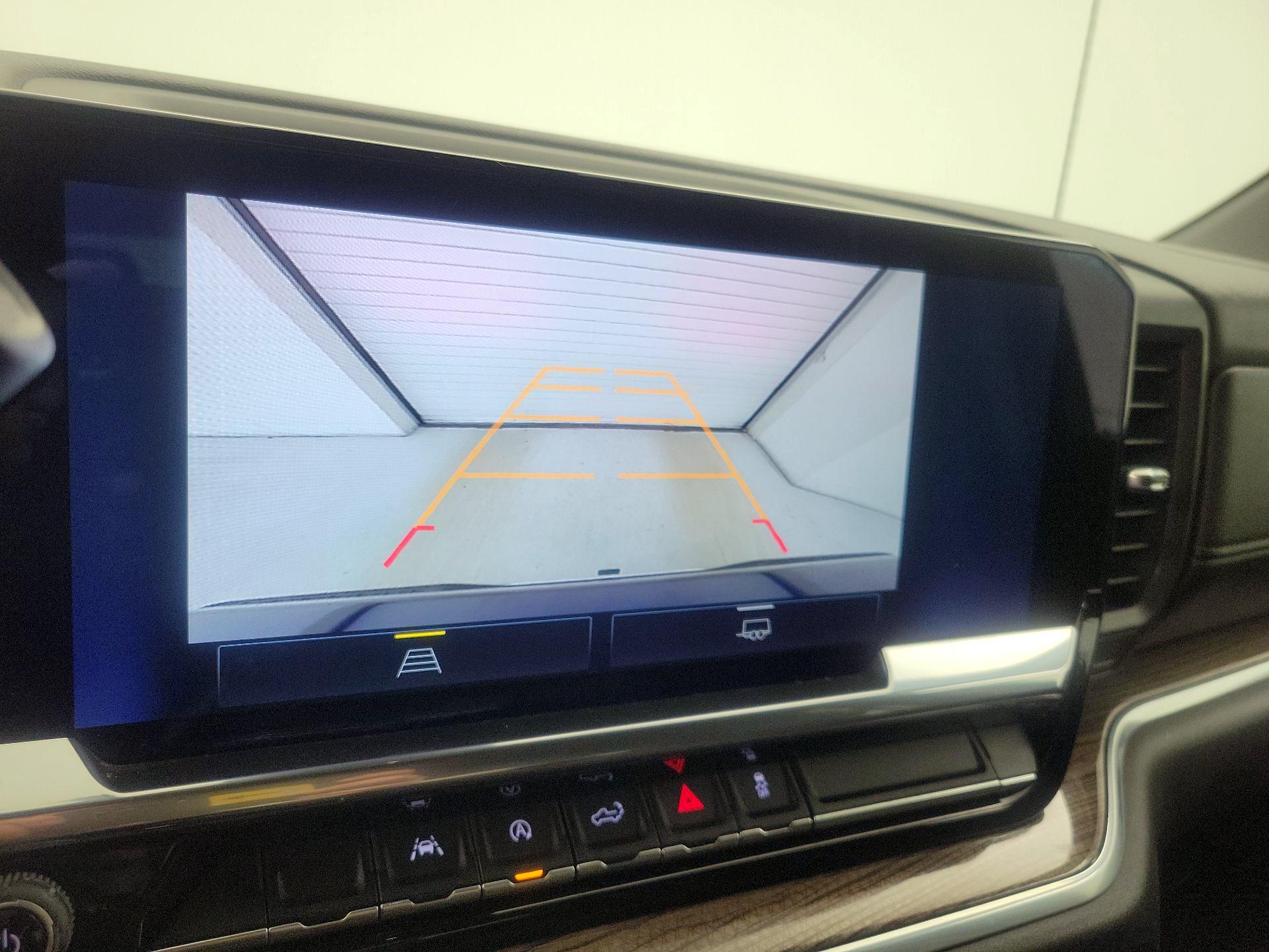 Thumbnail: 2022 Chevrolet Silverado 1500 - 14