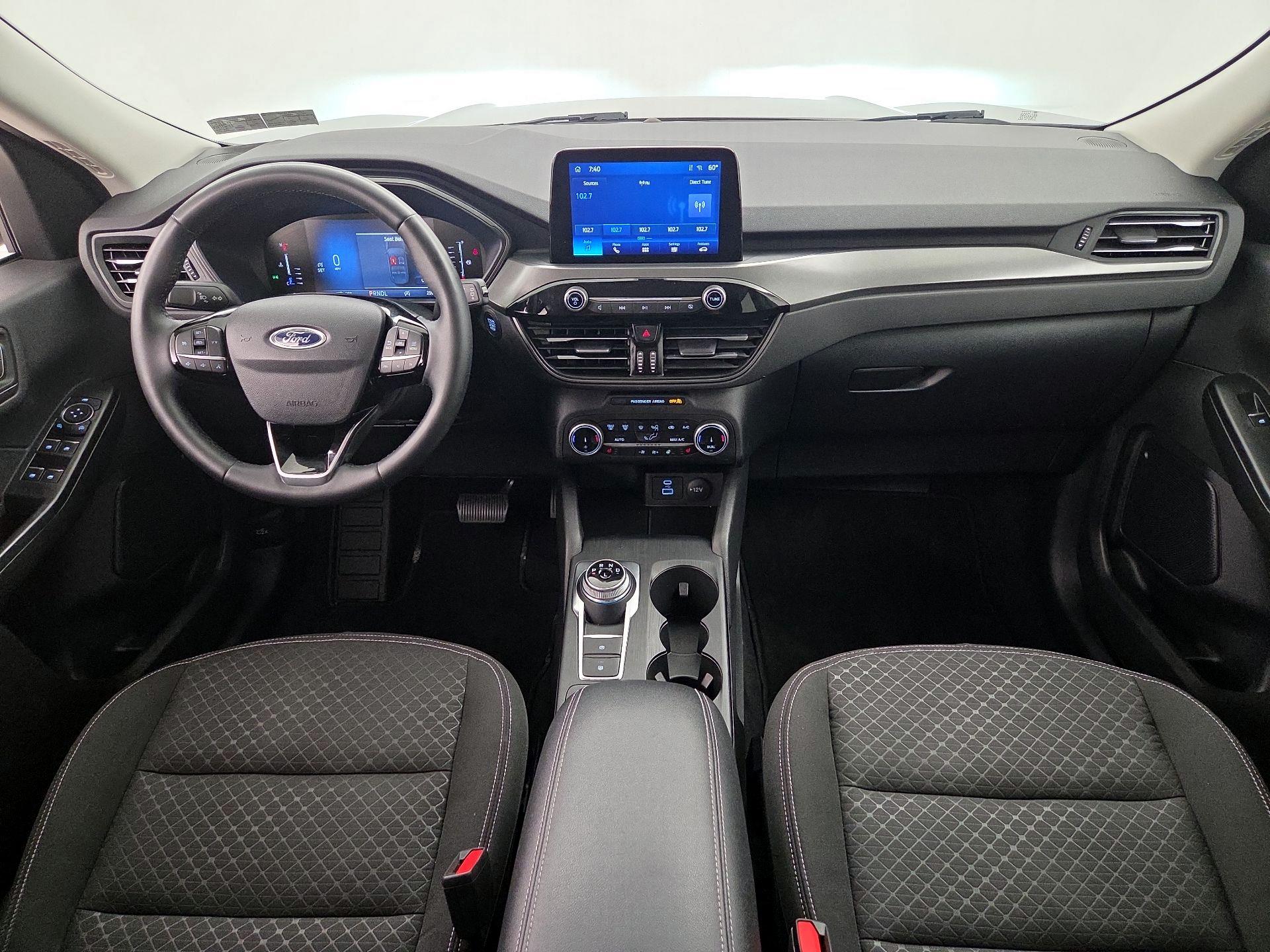 Thumbnail: 2023 Ford Escape - 9