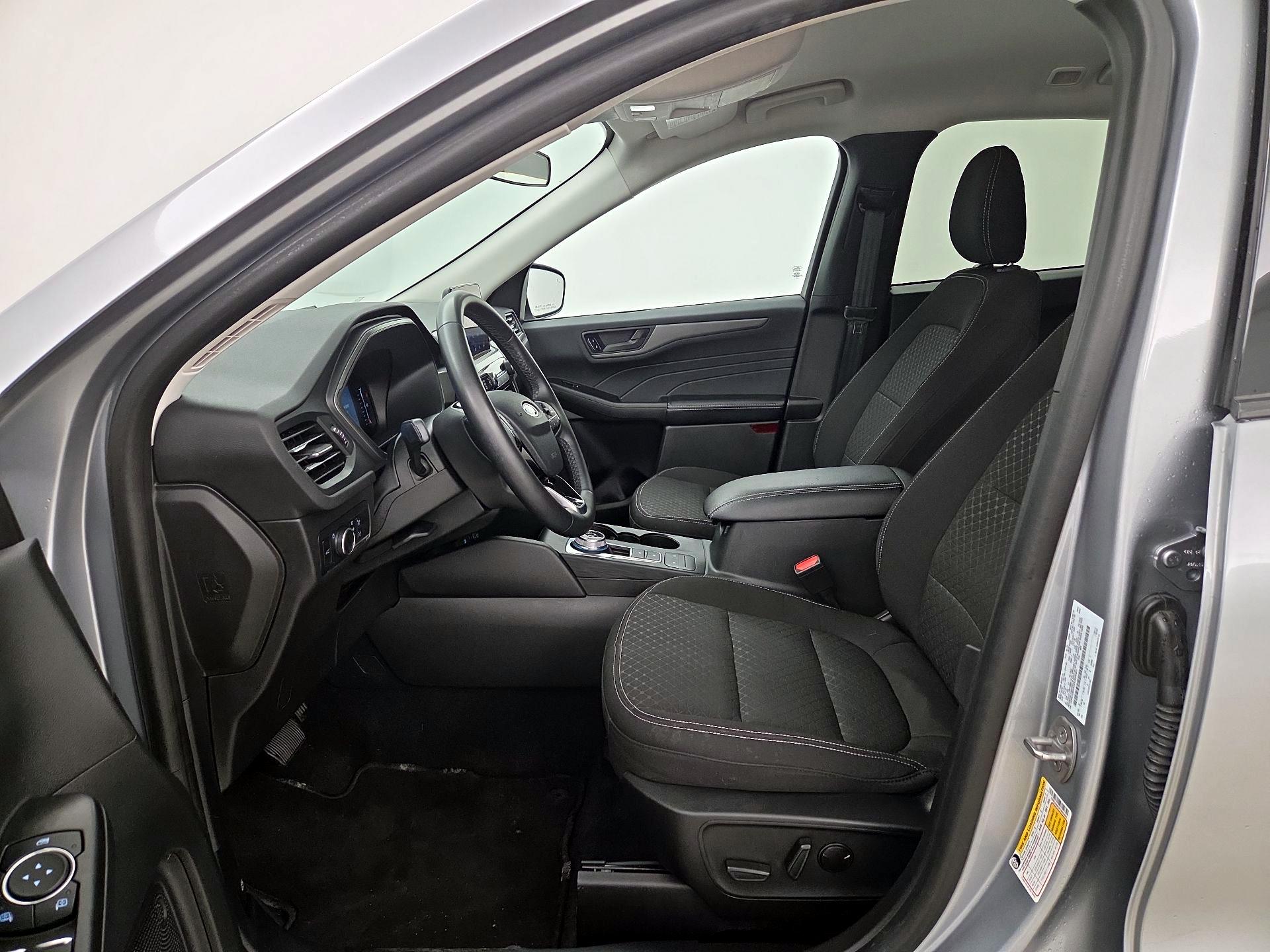 Thumbnail: 2023 Ford Escape - 11