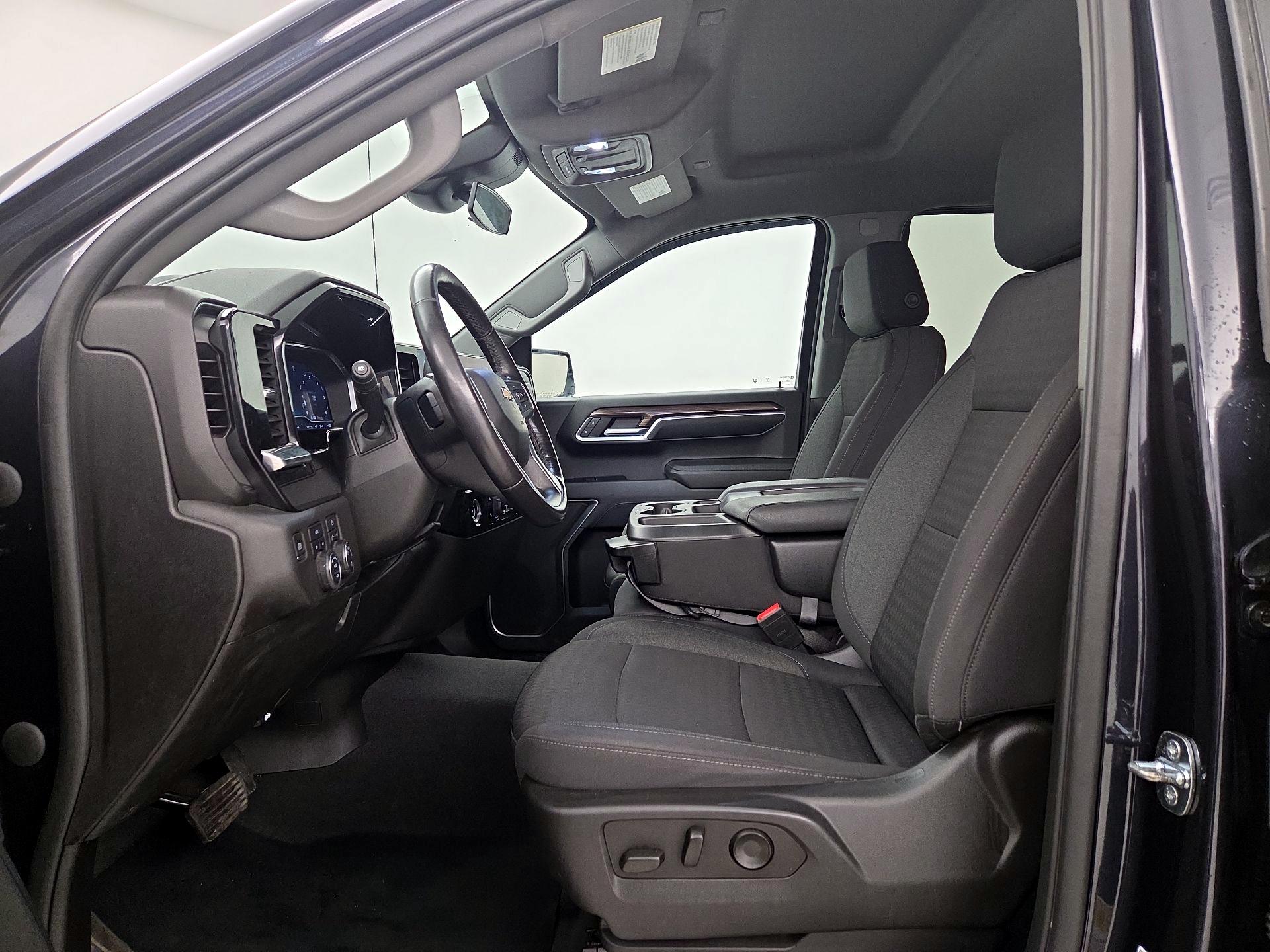 Thumbnail: 2022 Chevrolet Silverado 1500 - 11