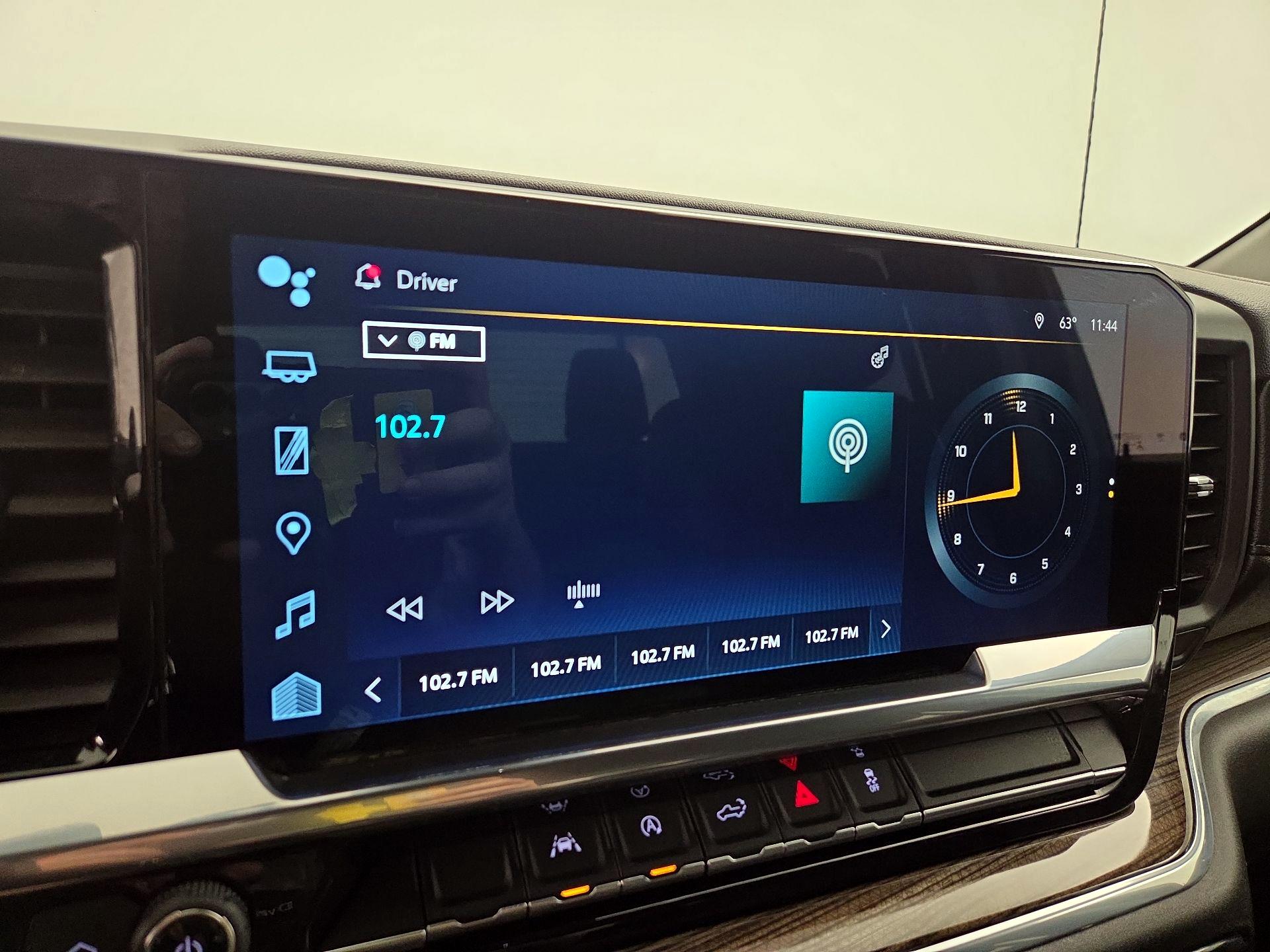 Thumbnail: 2022 Chevrolet Silverado 1500 - 15