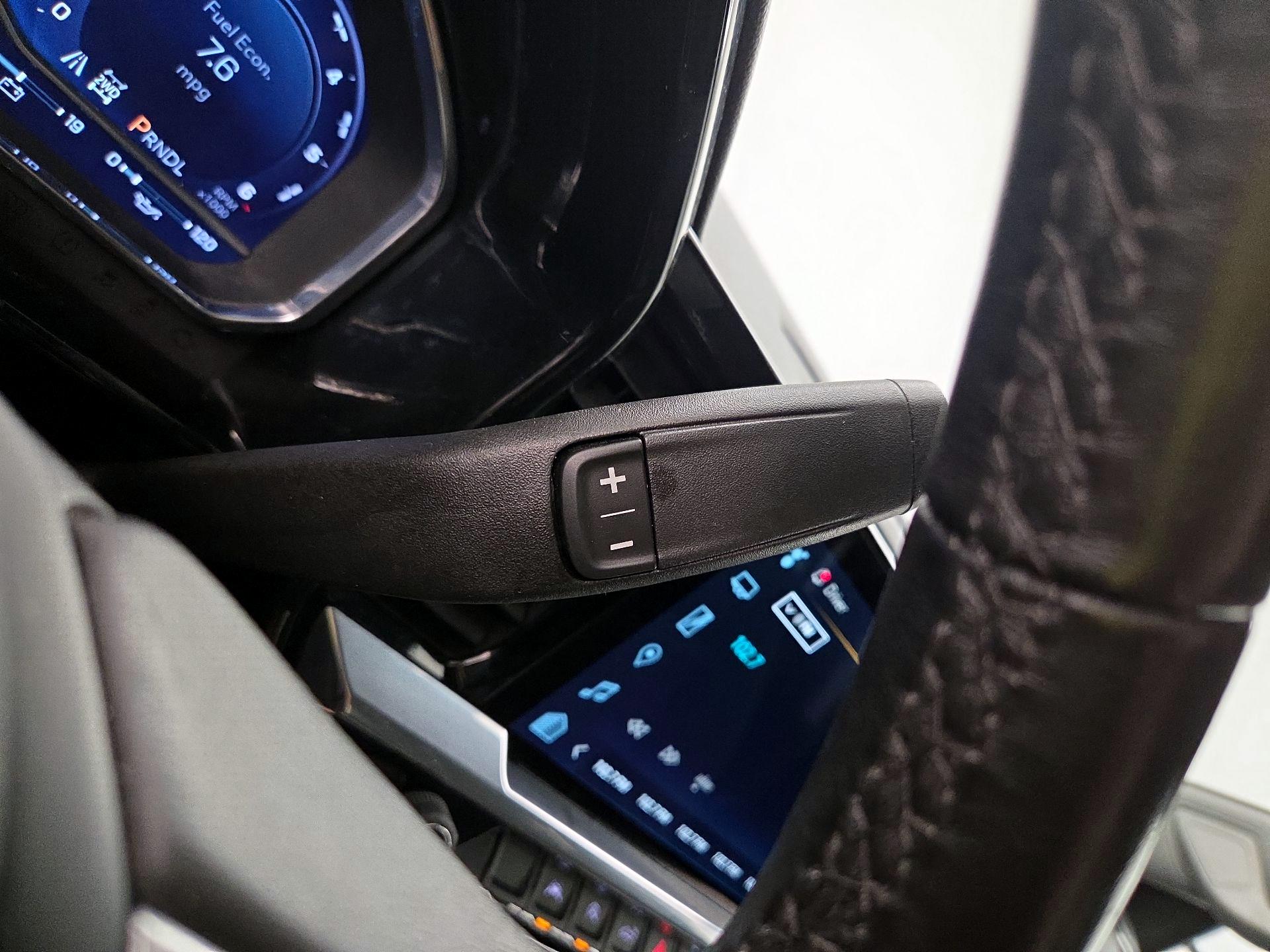 Thumbnail: 2022 Chevrolet Silverado 1500 - 17