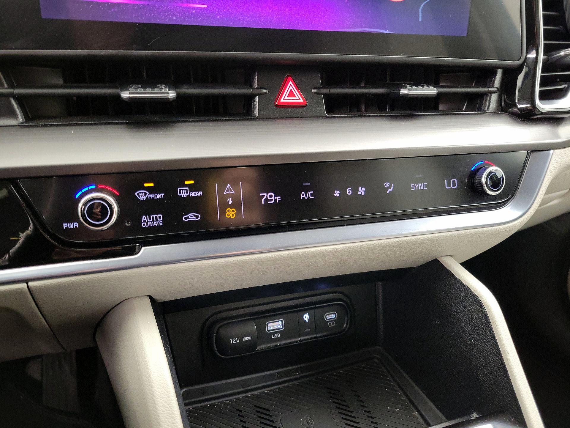 Thumbnail: 2023 Kia Sportage - 17