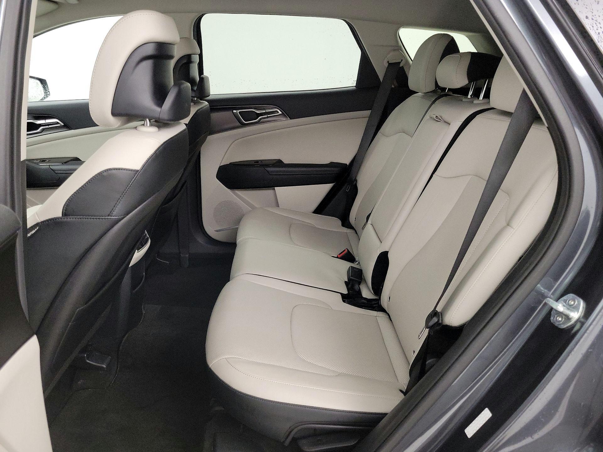 Thumbnail: 2023 Kia Sportage - 20