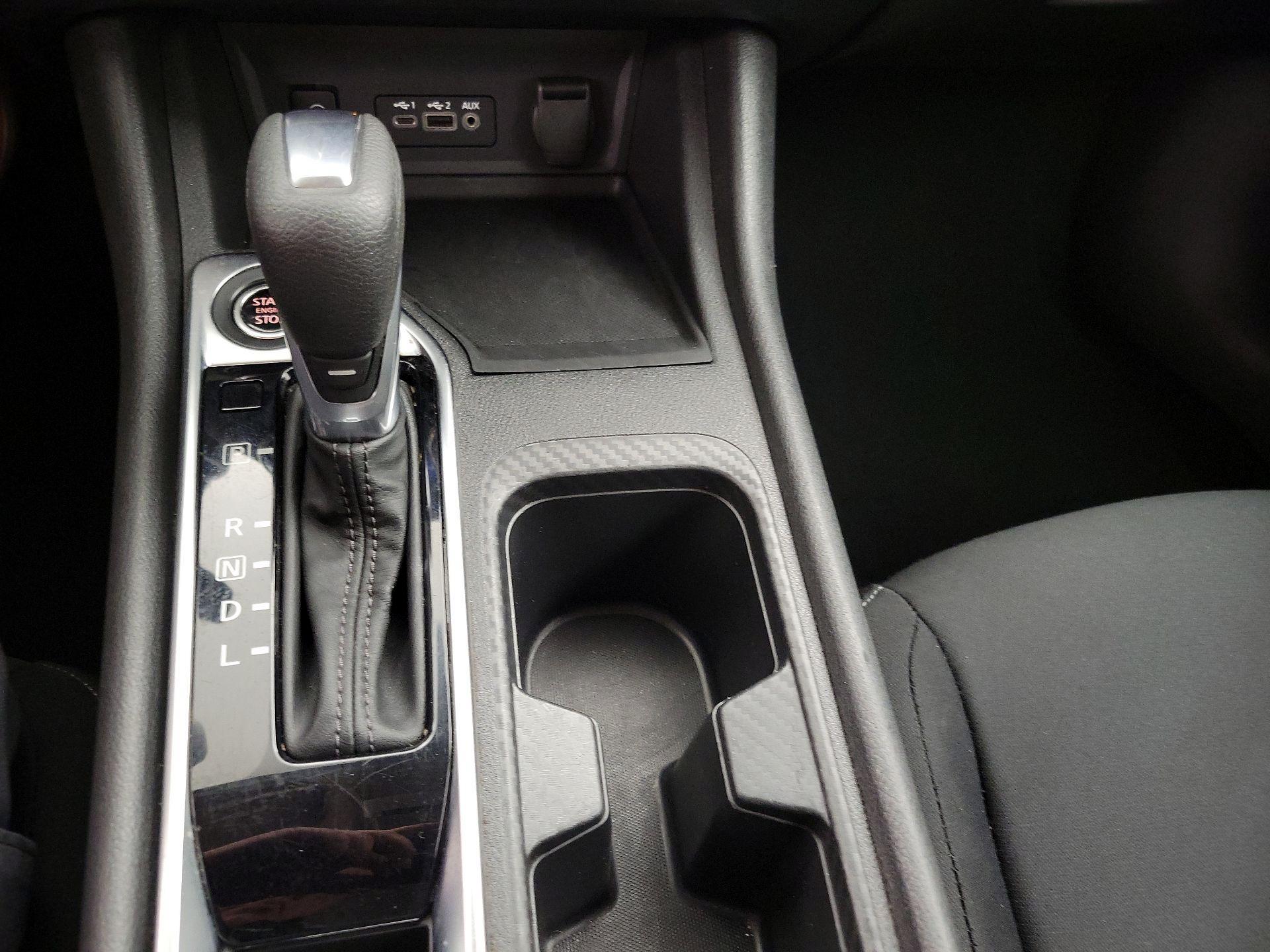 Thumbnail: 2024 Nissan Sentra - 17