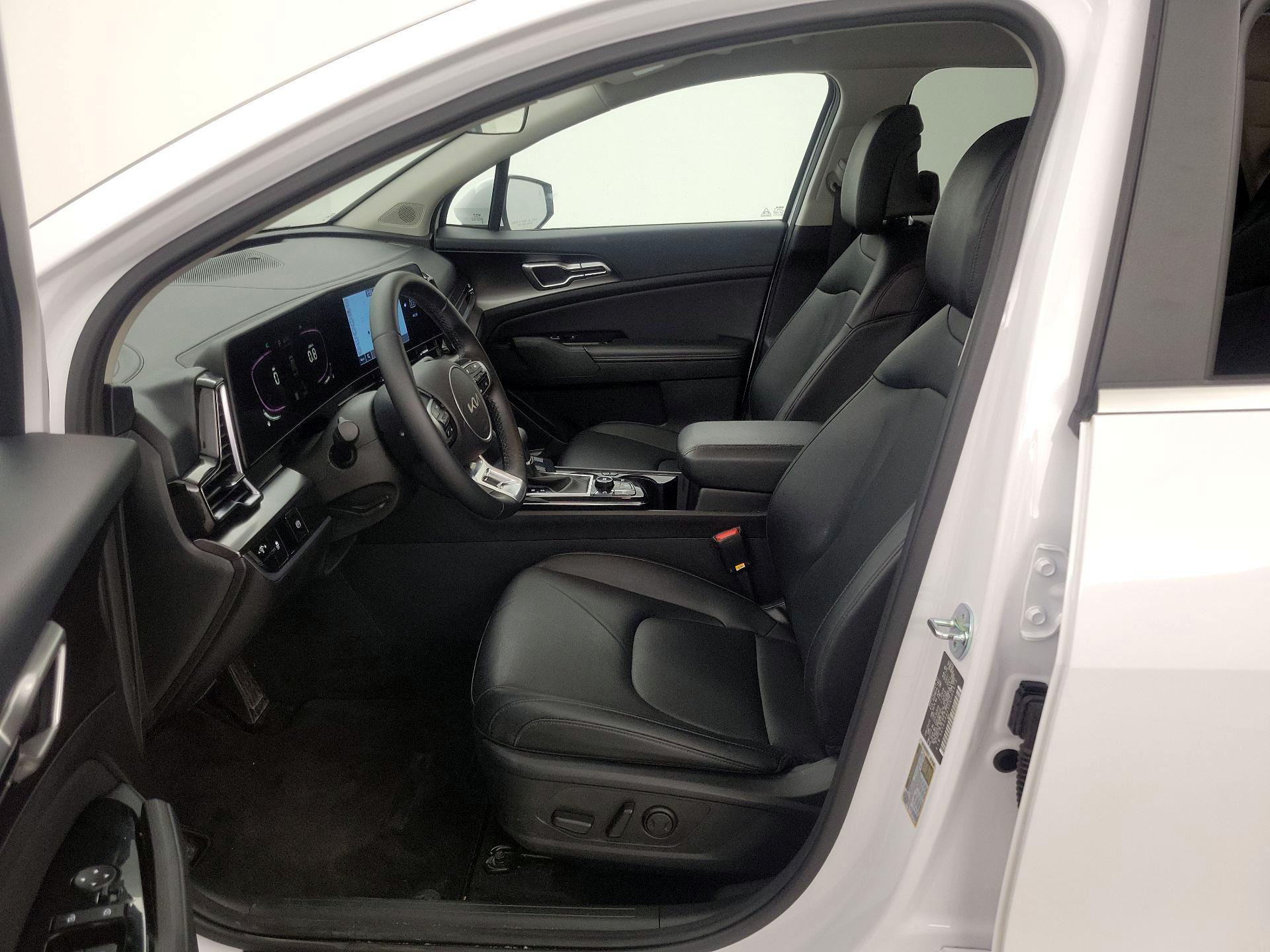 Thumbnail: 2023 Kia Sportage - 11