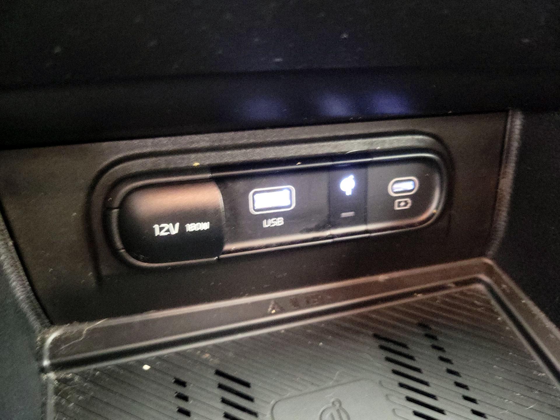 Thumbnail: 2023 Kia Sportage - 19