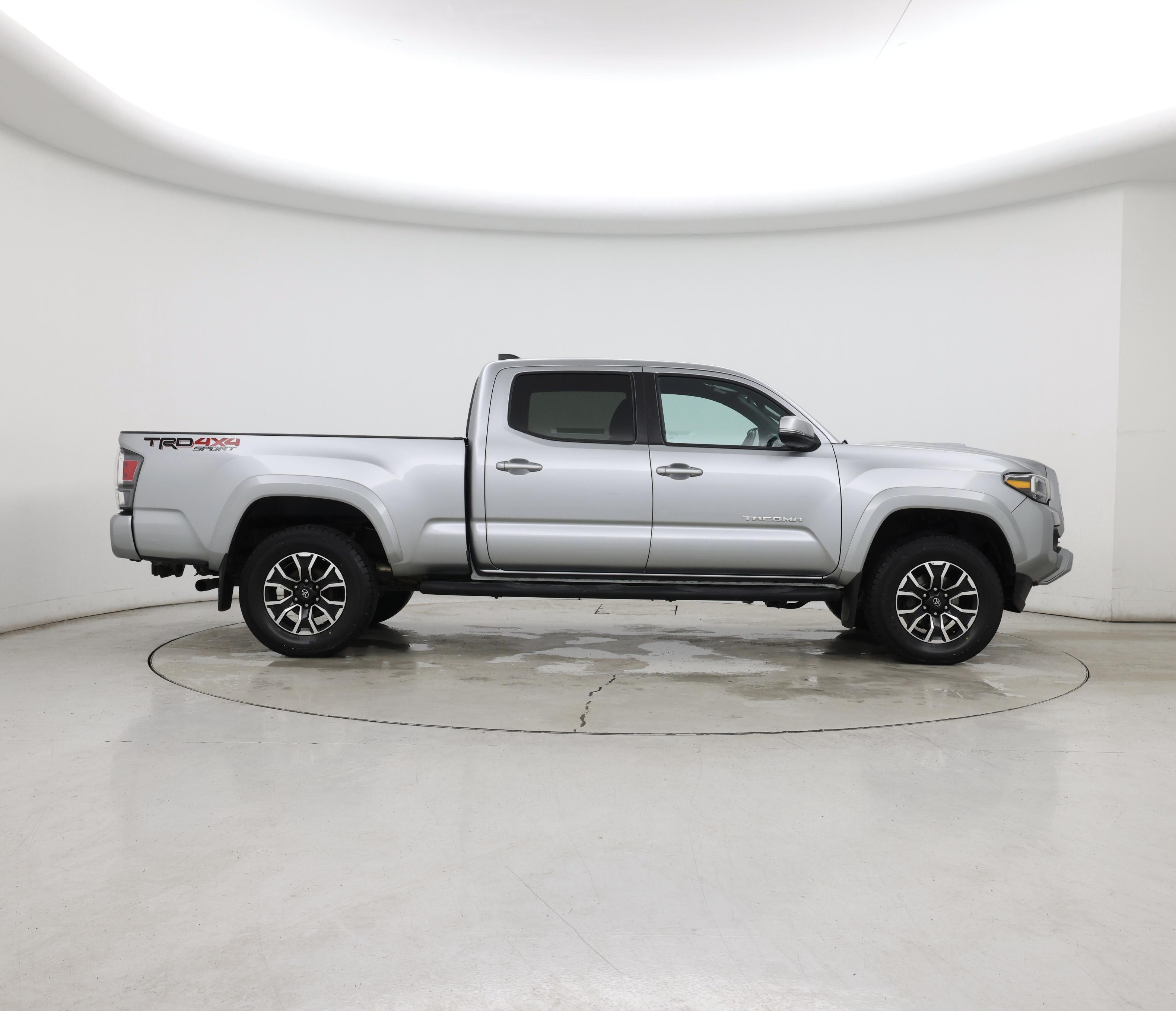 Thumbnail: 2023 Toyota Tacoma - 7