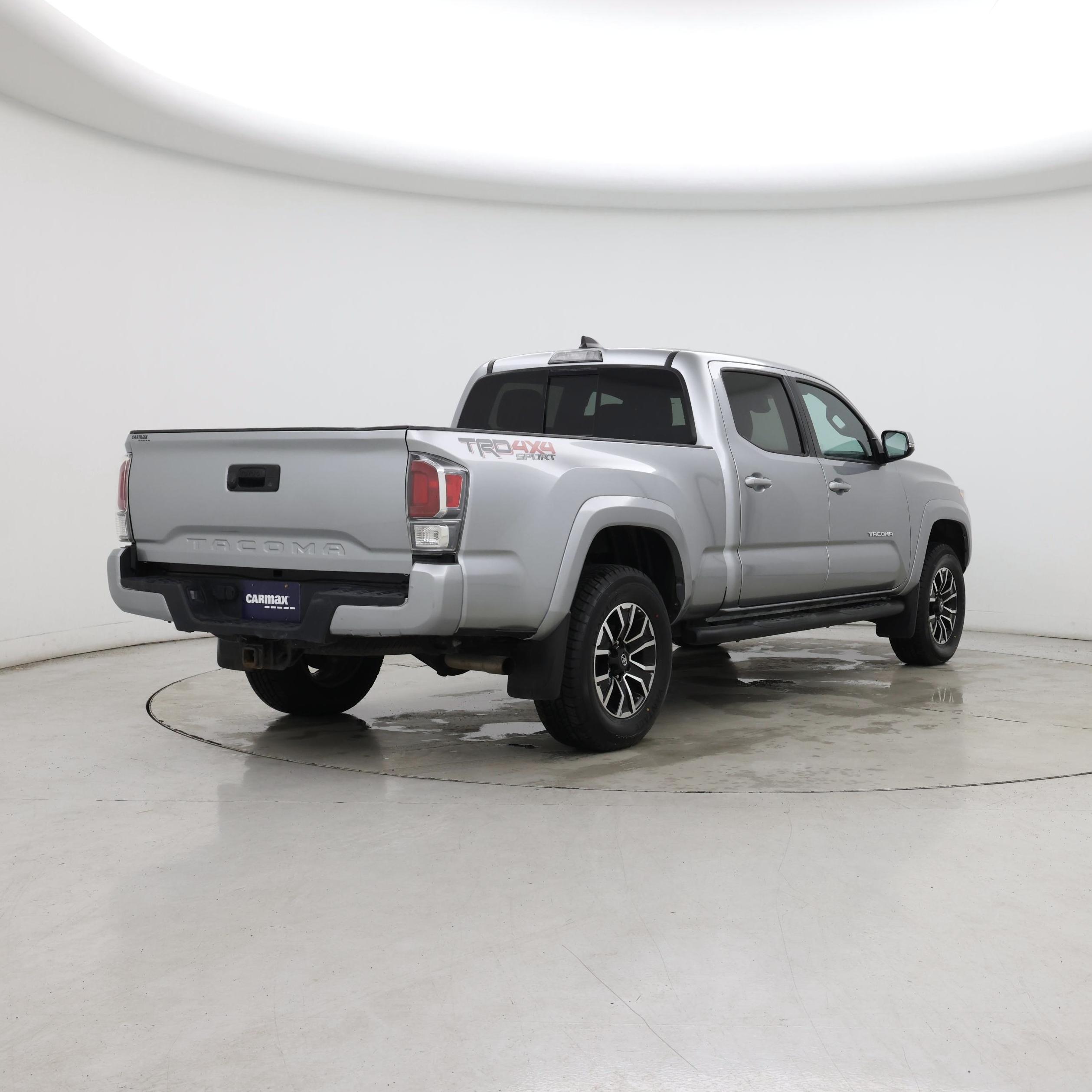 Thumbnail: 2023 Toyota Tacoma - 8