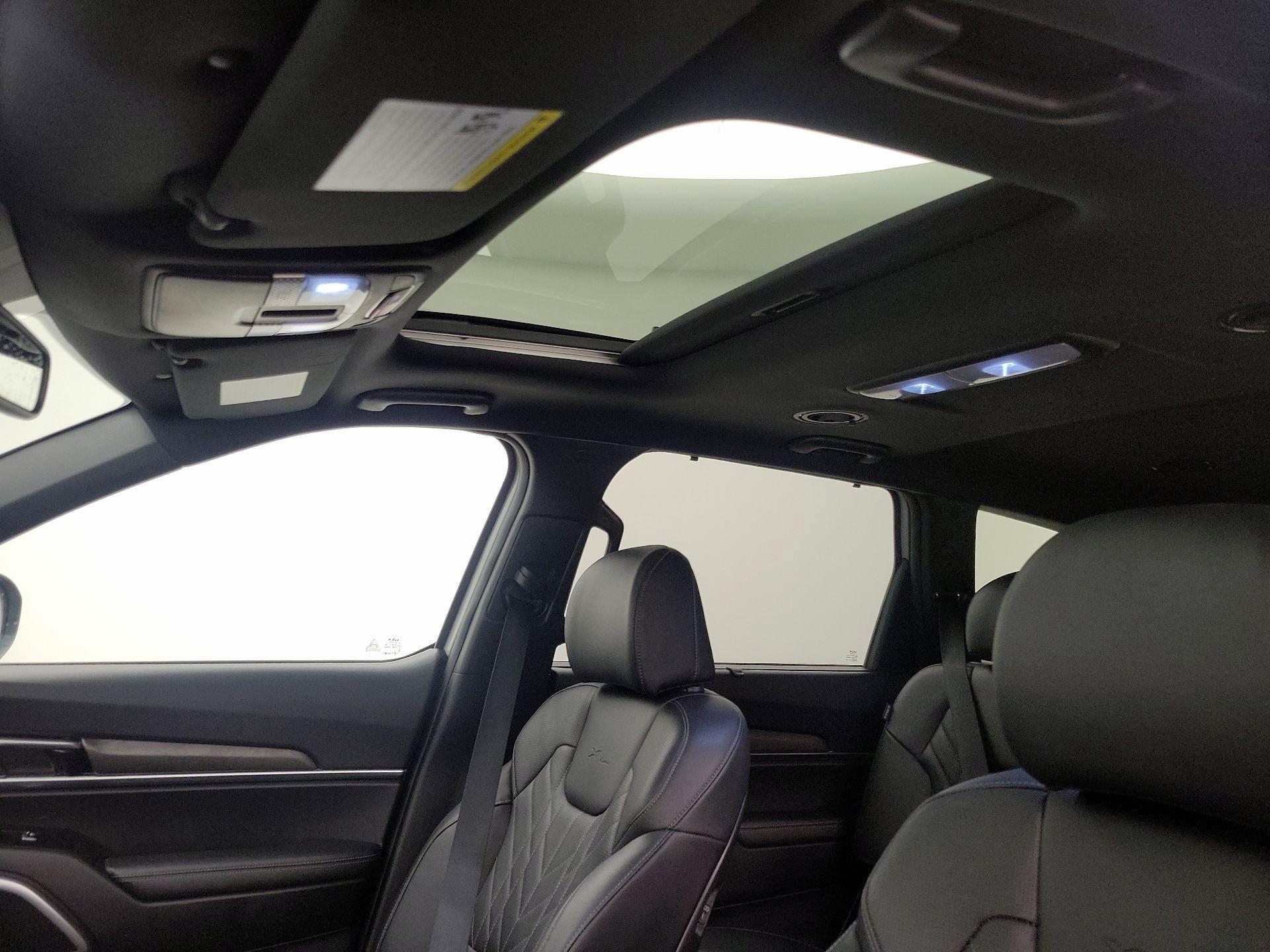 Thumbnail: 2023 Kia Telluride - 20