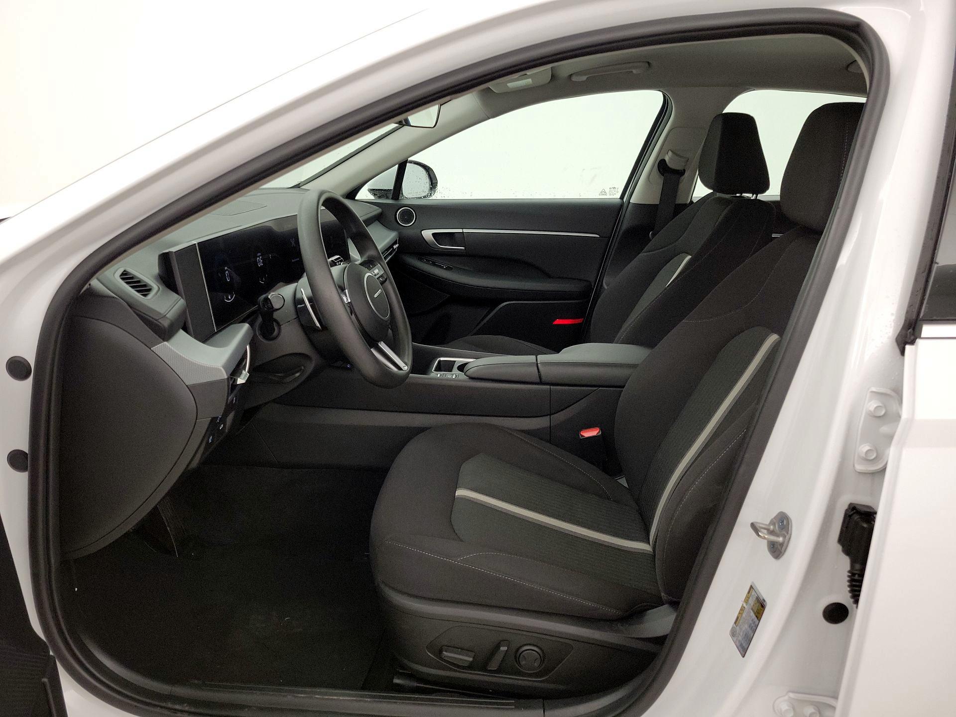 Thumbnail: 2025 Hyundai Sonata - 11