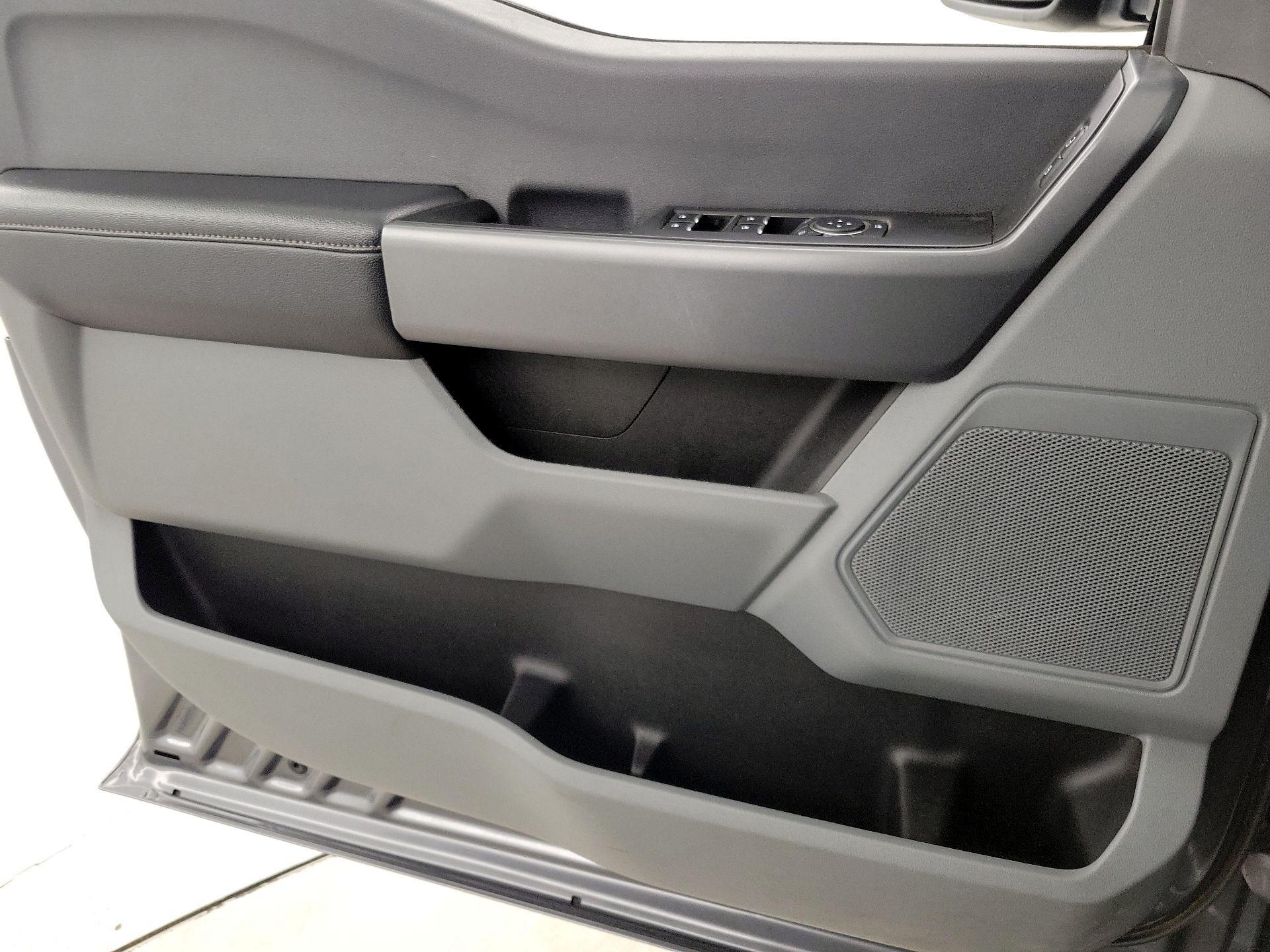 Thumbnail: 2024 Ford F-250 - 12