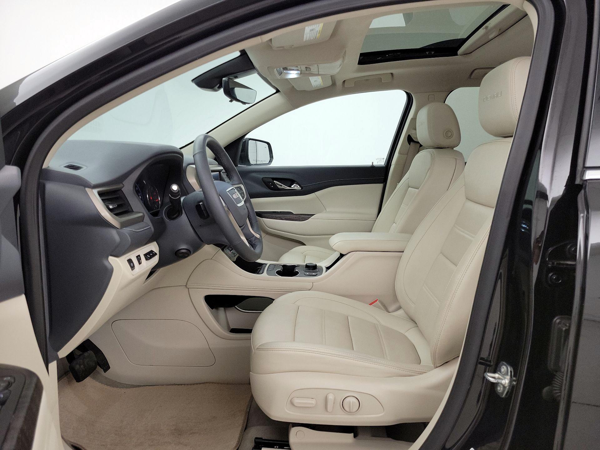 Thumbnail: 2023 GMC Acadia - 11